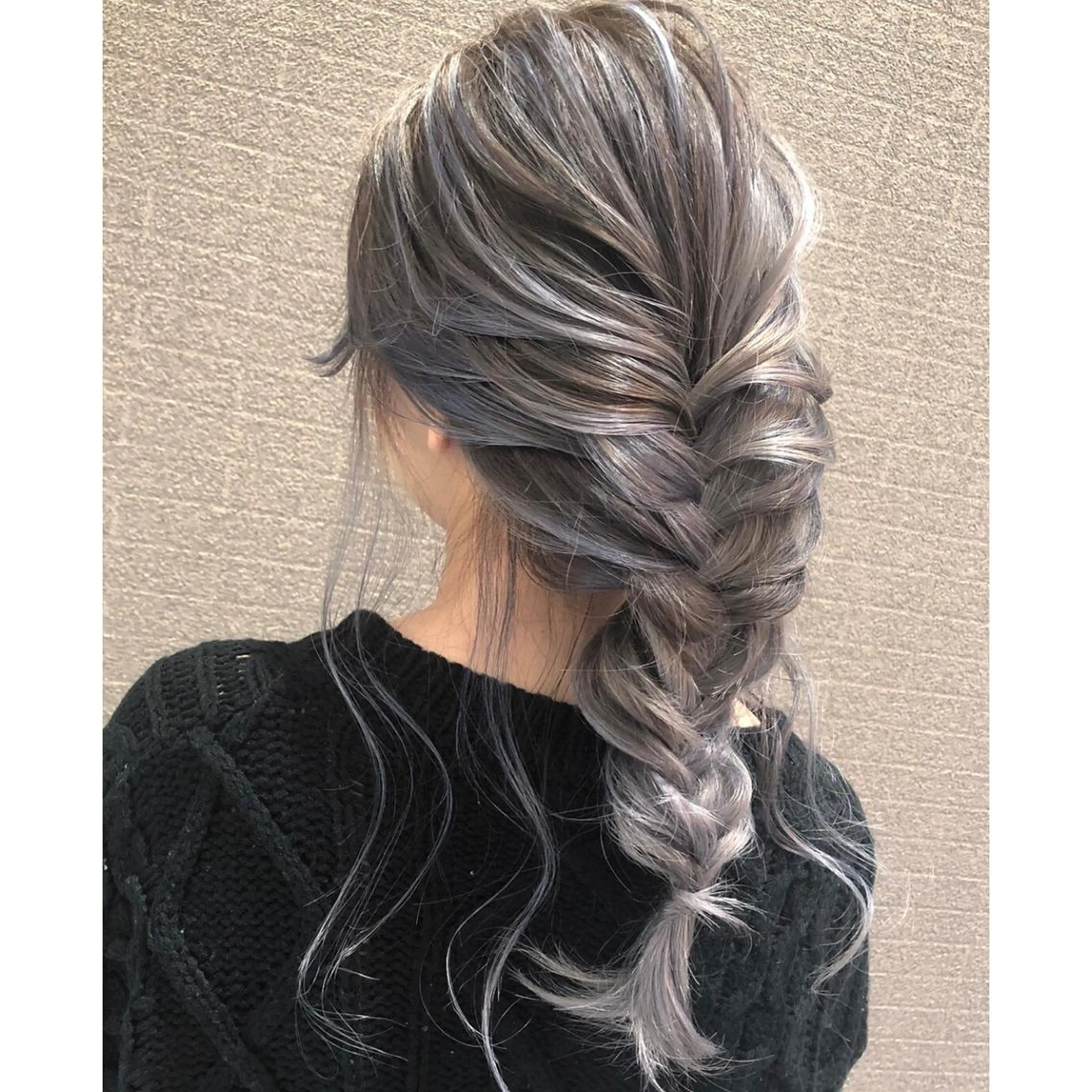 ロング カラー ヘアアレンジ バレイヤージュ ブリーチ デザインカラー グラデーションカラー ハイライトカラー アンドウ ユウ/ レイヤーカット/韓国のヘアスタイル