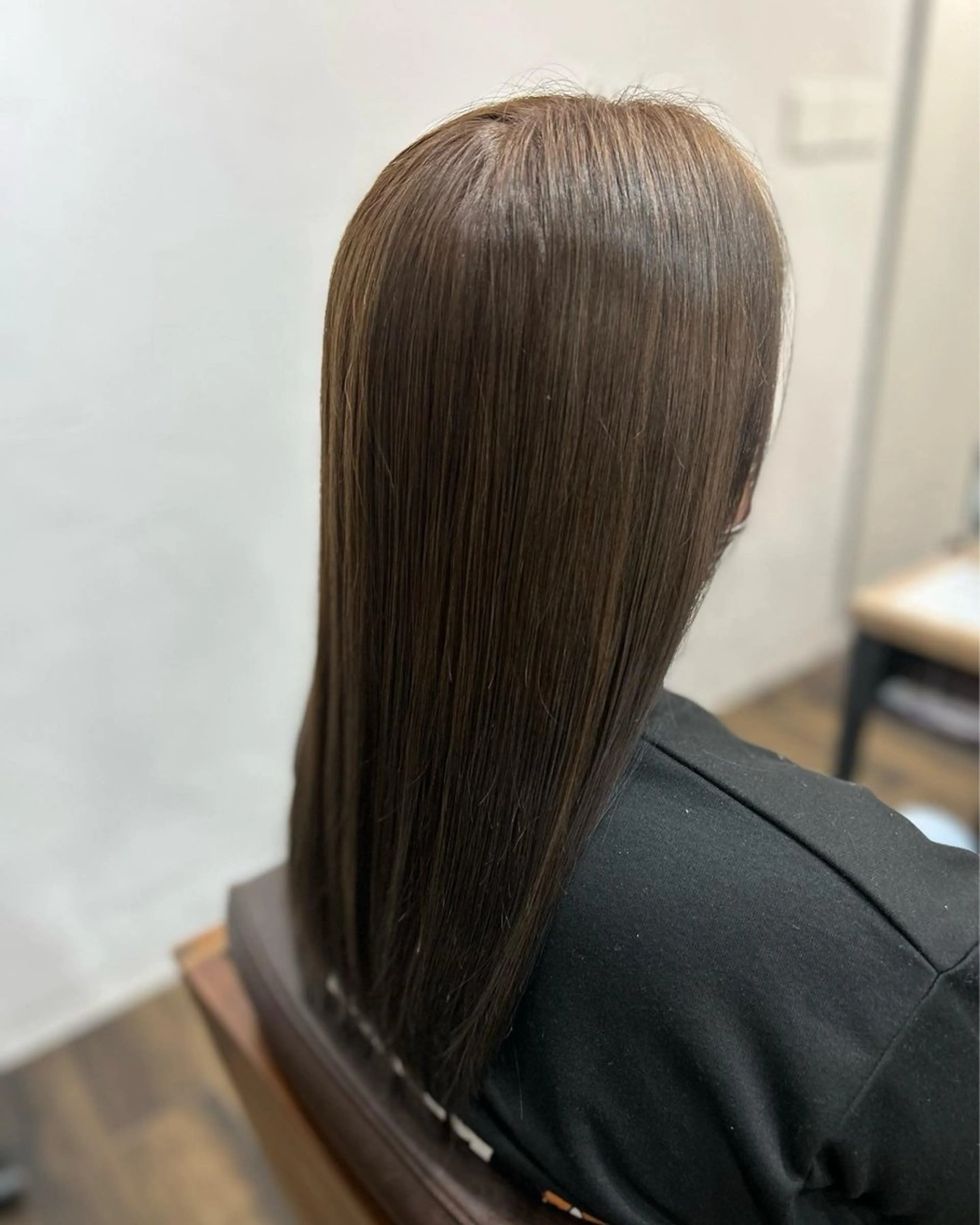 ミディアム カラー ブラウンカラー フルヤ タクミのヘアスタイル