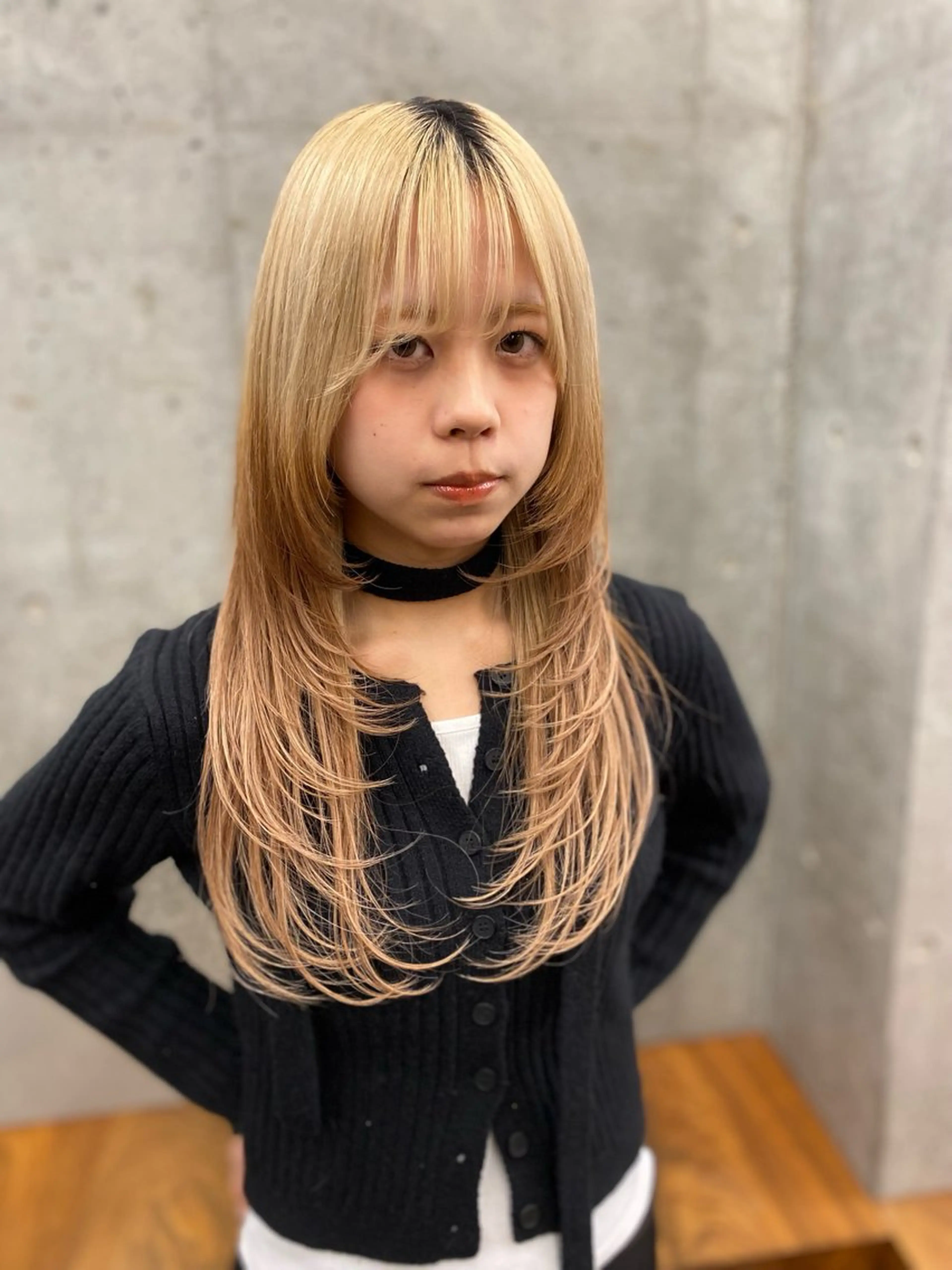 ロング カラー デザインカラー レイヤーカット カット ヘアカラー ✨️艶ハイトーン特化 ✨️佐藤望のヘアスタイル