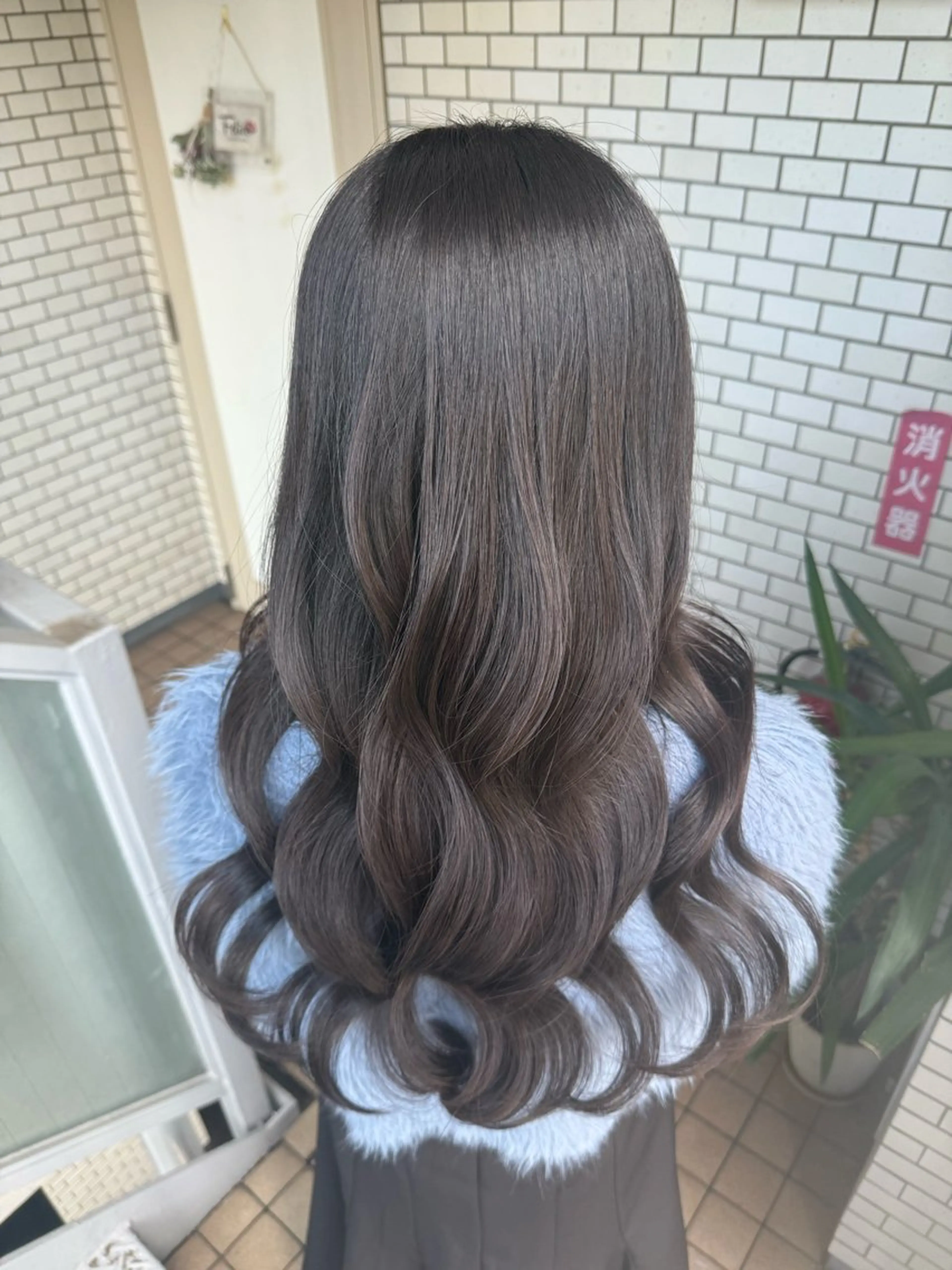 【土日祝日】巻き髪orストレート🤎　（どんなご予定でもOK!!）幅広いご年齢の方にご来店頂いております＾＾♪の写真