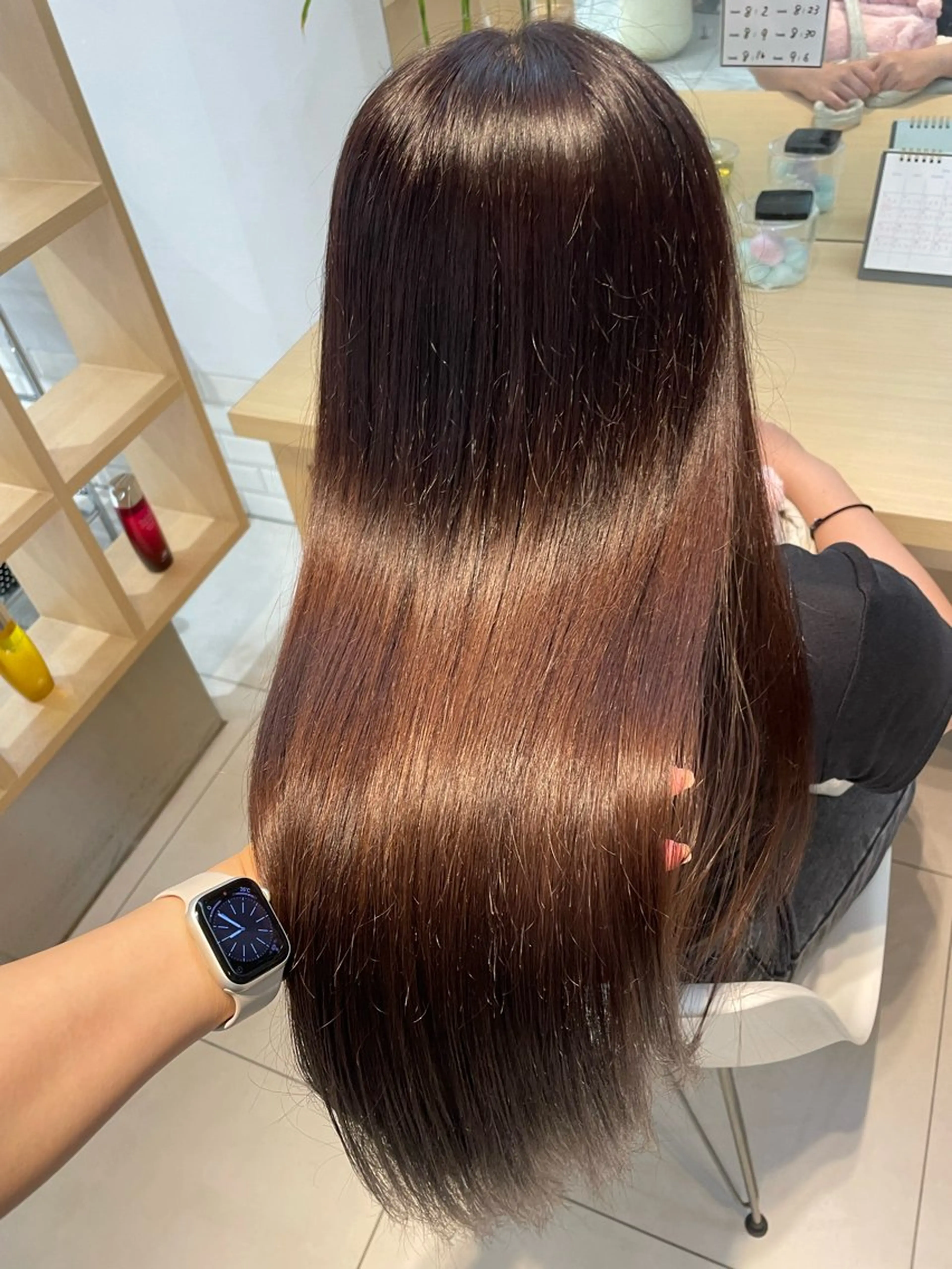 ロング 顔まわりレイヤー 姫カット 韓国風ヘア レイヤーカット ロング 🧸SAKI🎀 韓国レイヤーのヘアスタイル