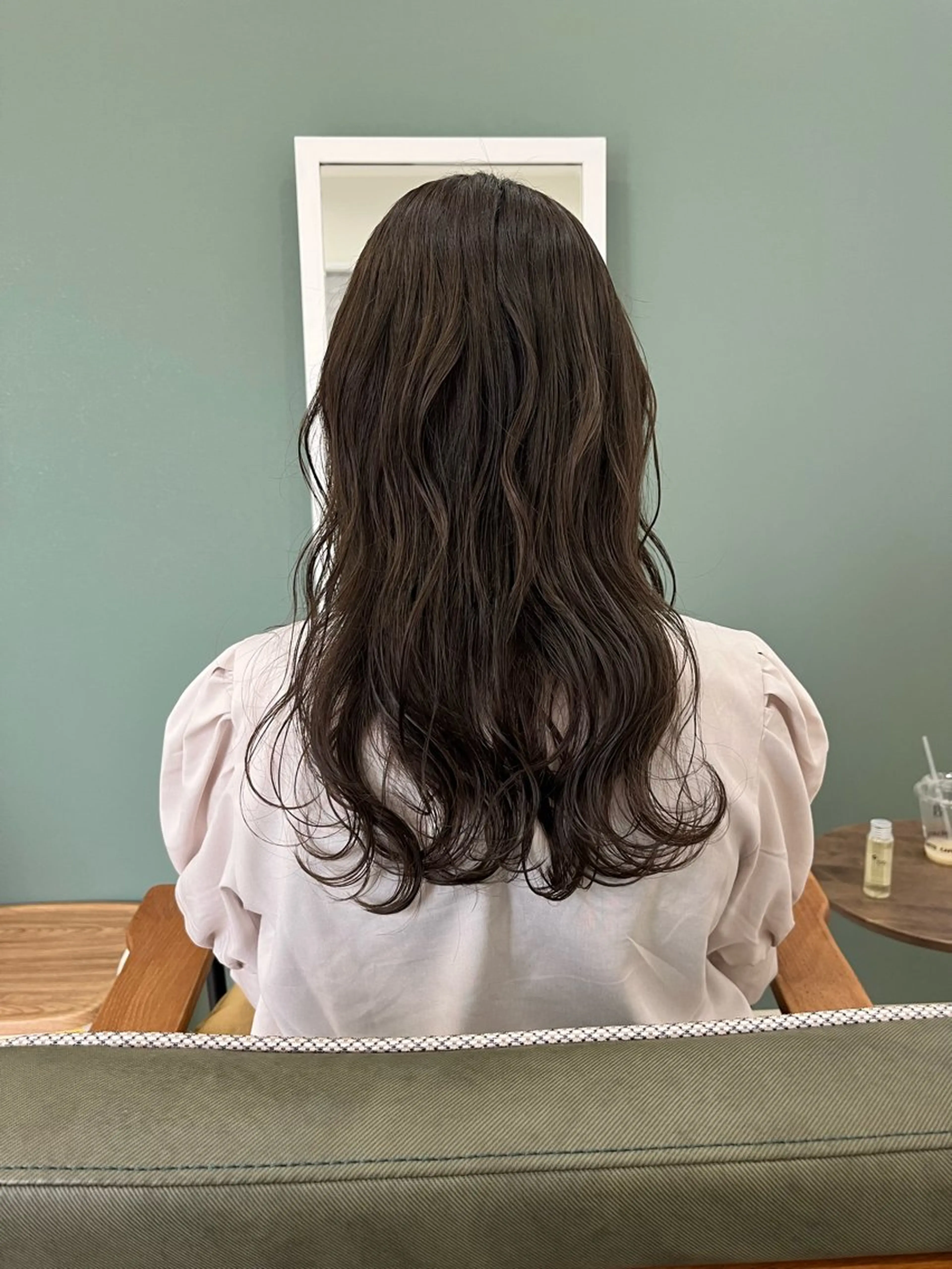 セミロング カラー M.arc 【マーキ】のヘアスタイル