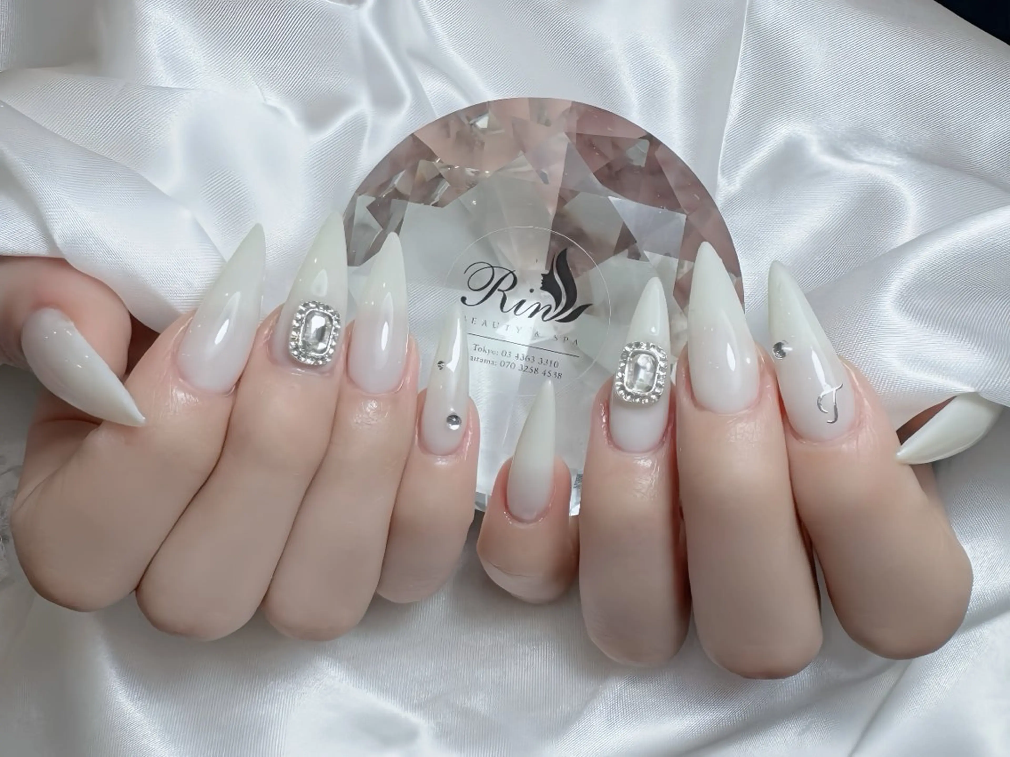 ネイル アートネイル ハンドネイル Rin Nail 新大久保店のネイルデザイン