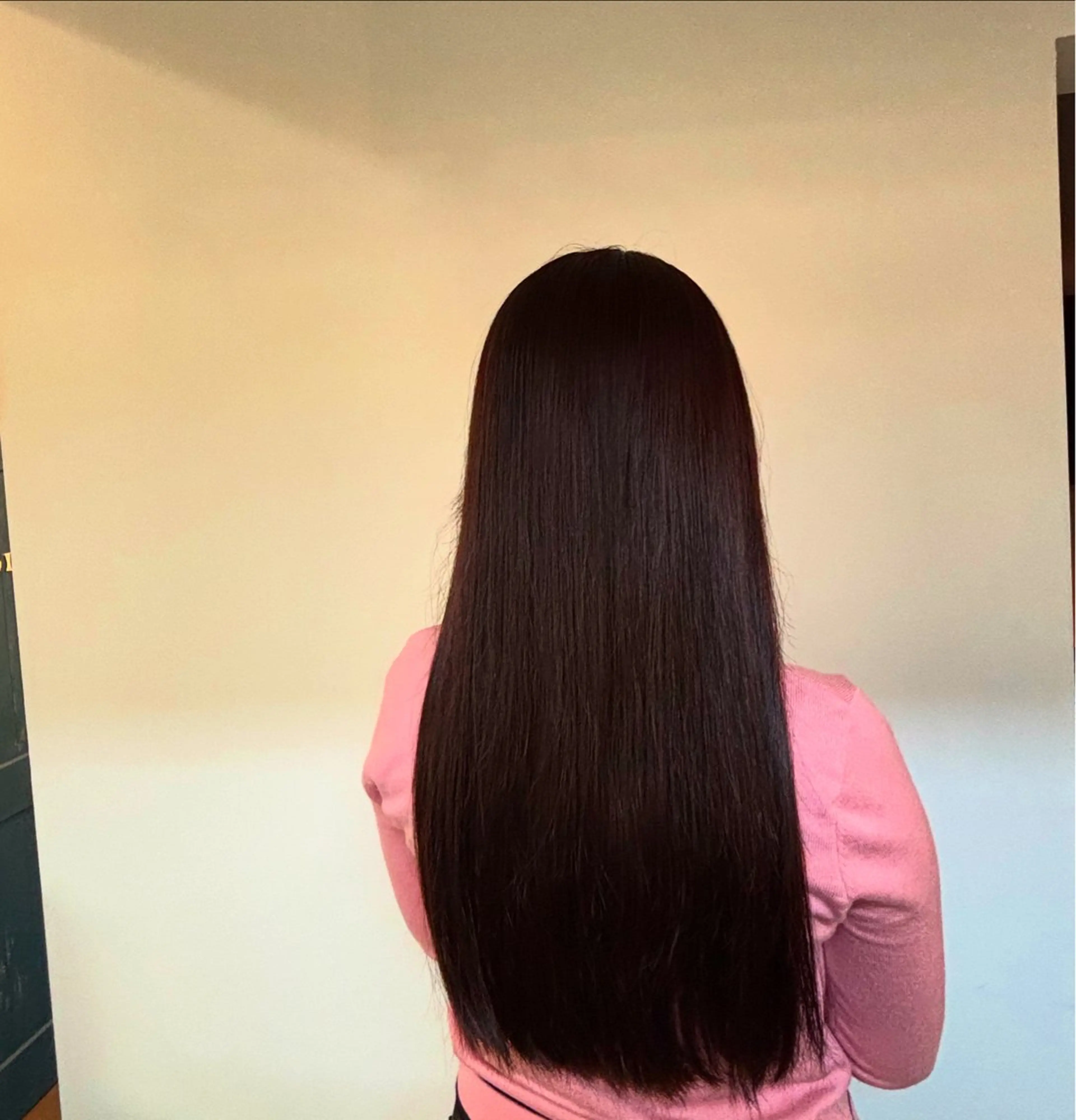 ロング カラー ベージュカラー ピンクカラー ピンクベージュ ヘアカラー 小嶋 咲輝のヘアスタイル