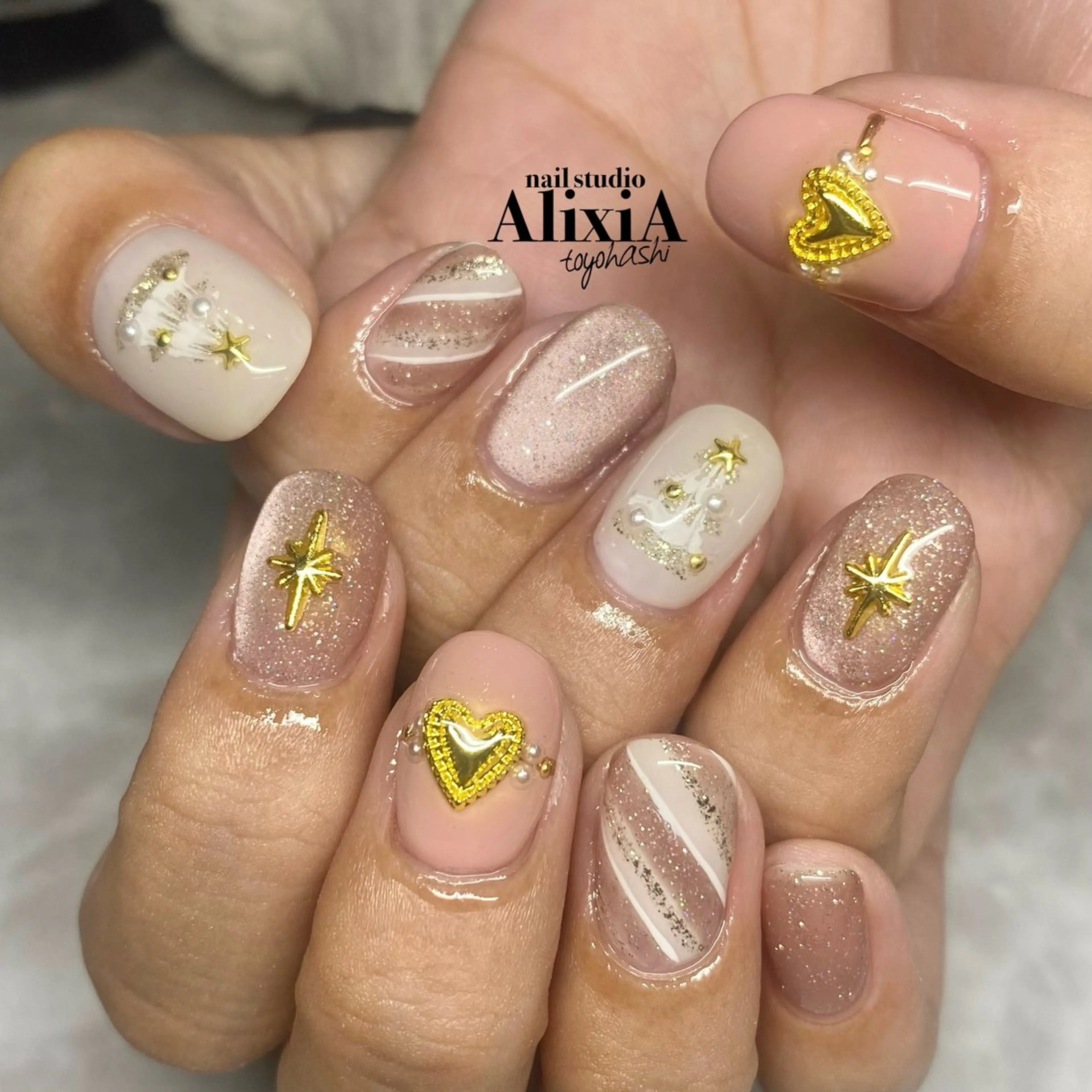 ネイル ハンドネイル AlixiA ゆみのネイルデザイン