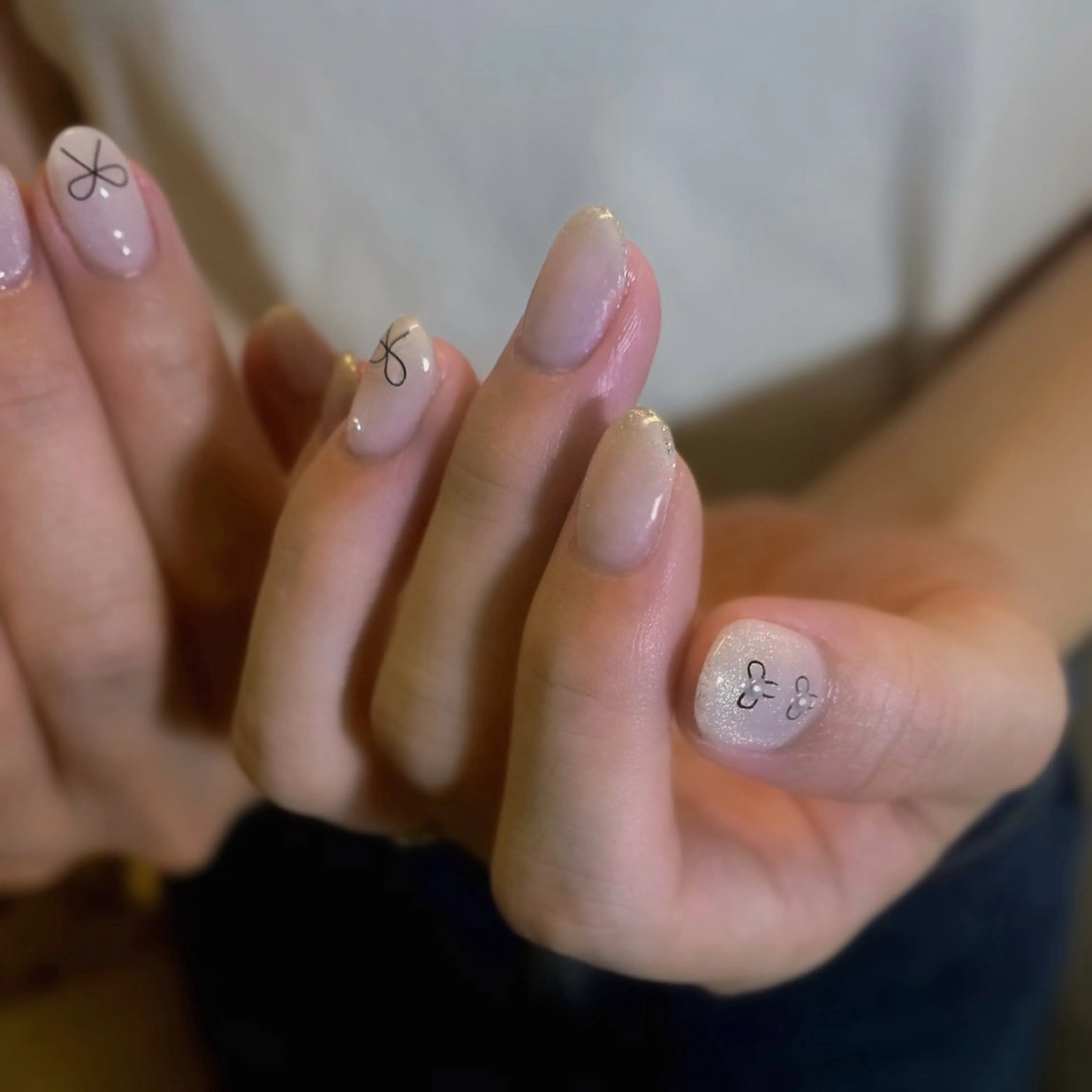 ネイル マグネットネイル リボン ハンドネイル _____jays nailのネイルデザイン