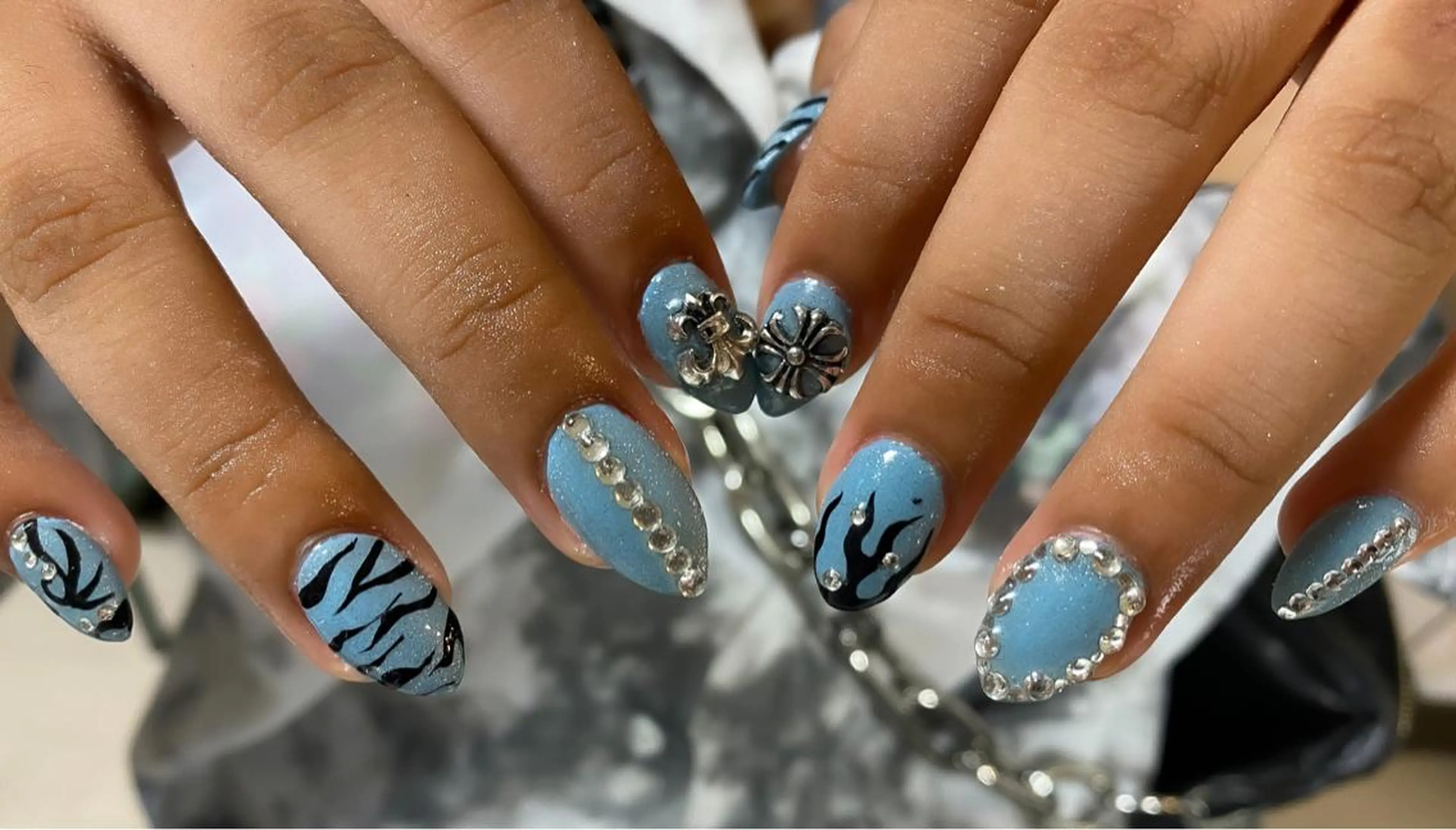ネイル BNT nailsのネイルデザイン