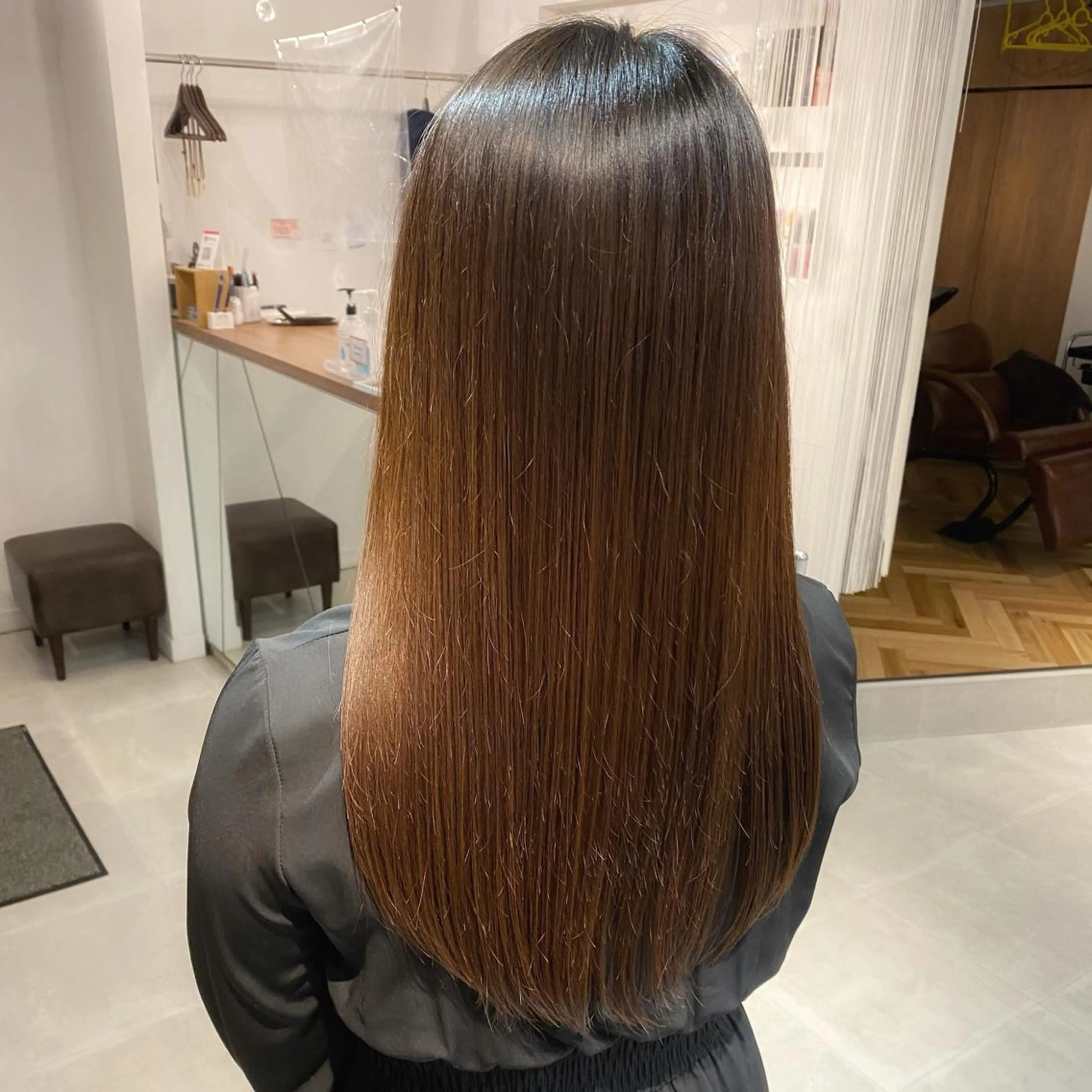 ロング 髪質改善 ロング トリートメント 酸熱トリートメント 髪質改善特化 安東駿介のヘアスタイル