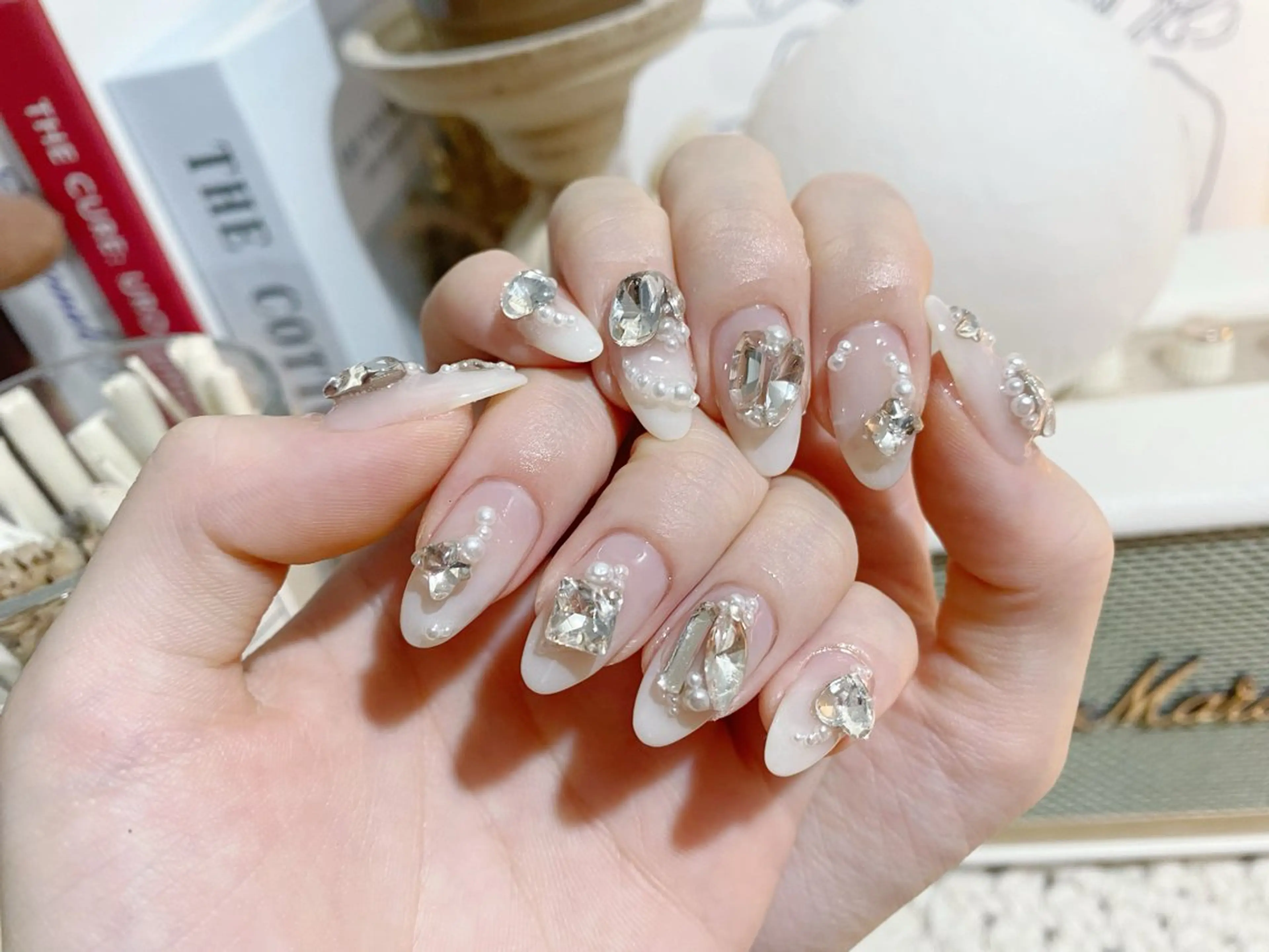 ネイル One Plus Nail Salonのネイルデザイン