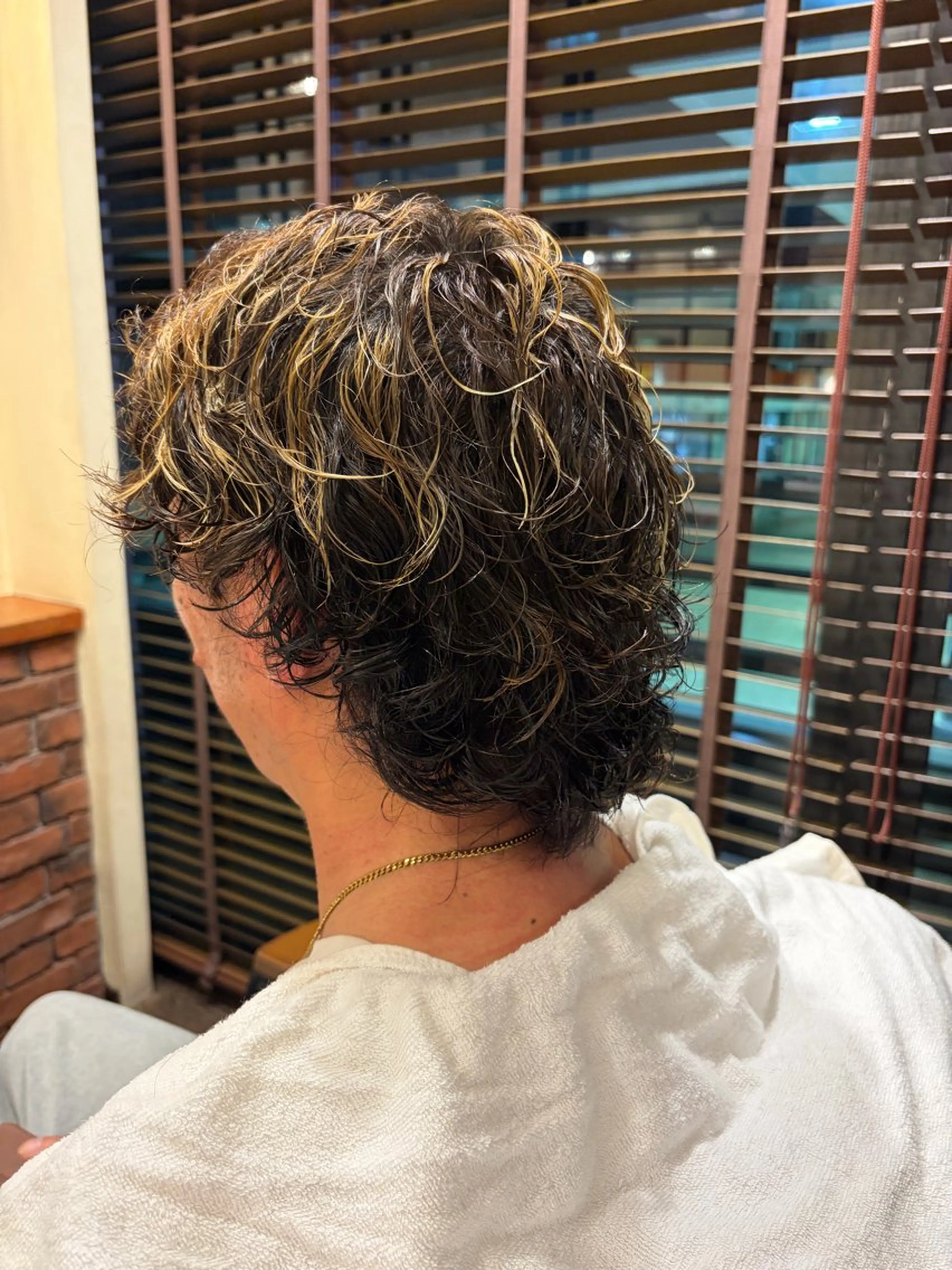 パーマ メンズ メンズパーマ メンズウルフカット ウルフカット 森田 凜太郎のヘアスタイル