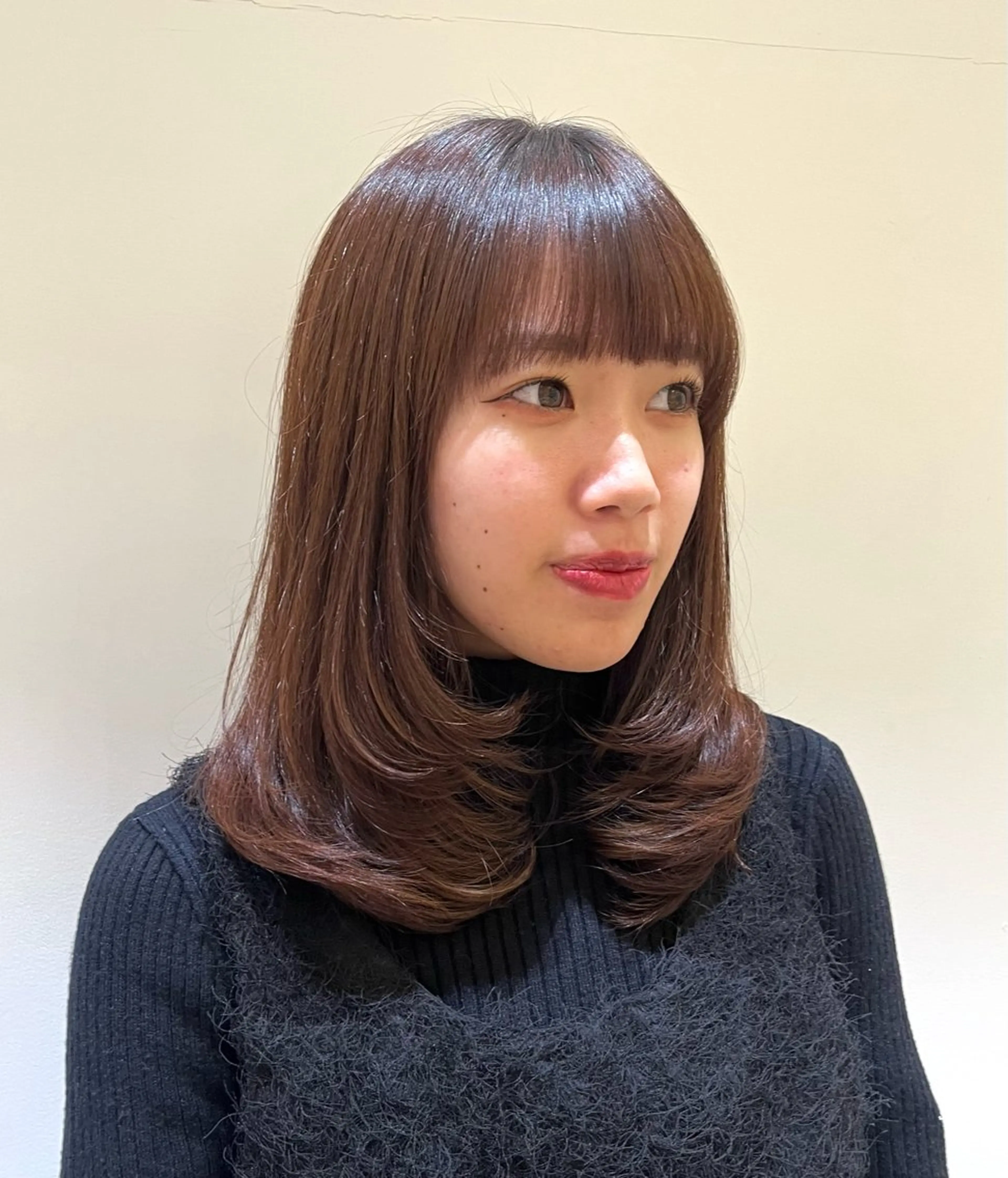 セミロング 顔まわりレイヤー レイヤーカット カット 暖色カラー/ダブル カラー/名古屋/辻のヘアスタイル