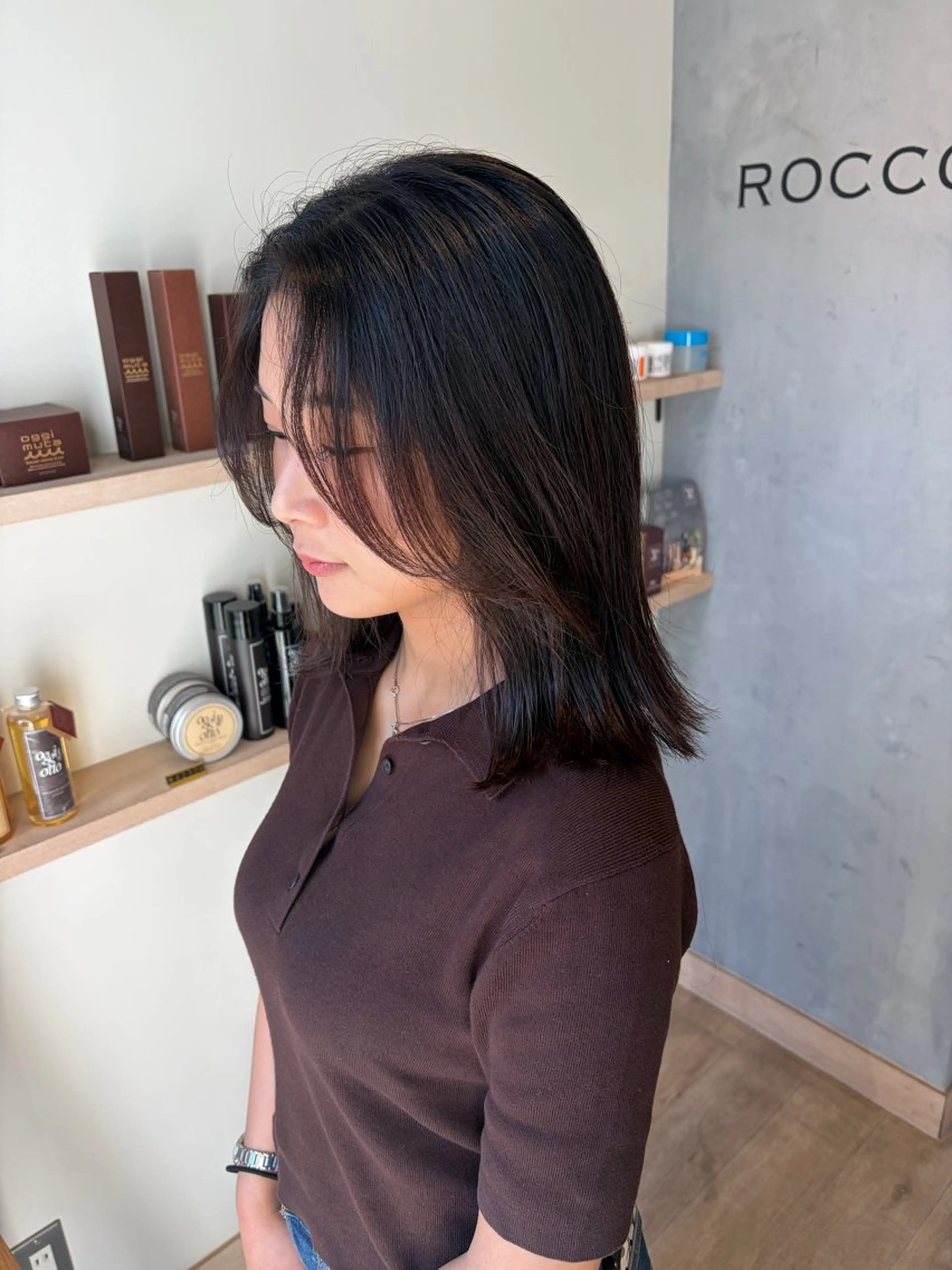 ミディアム カット アイナ ROCCOのヘアスタイル