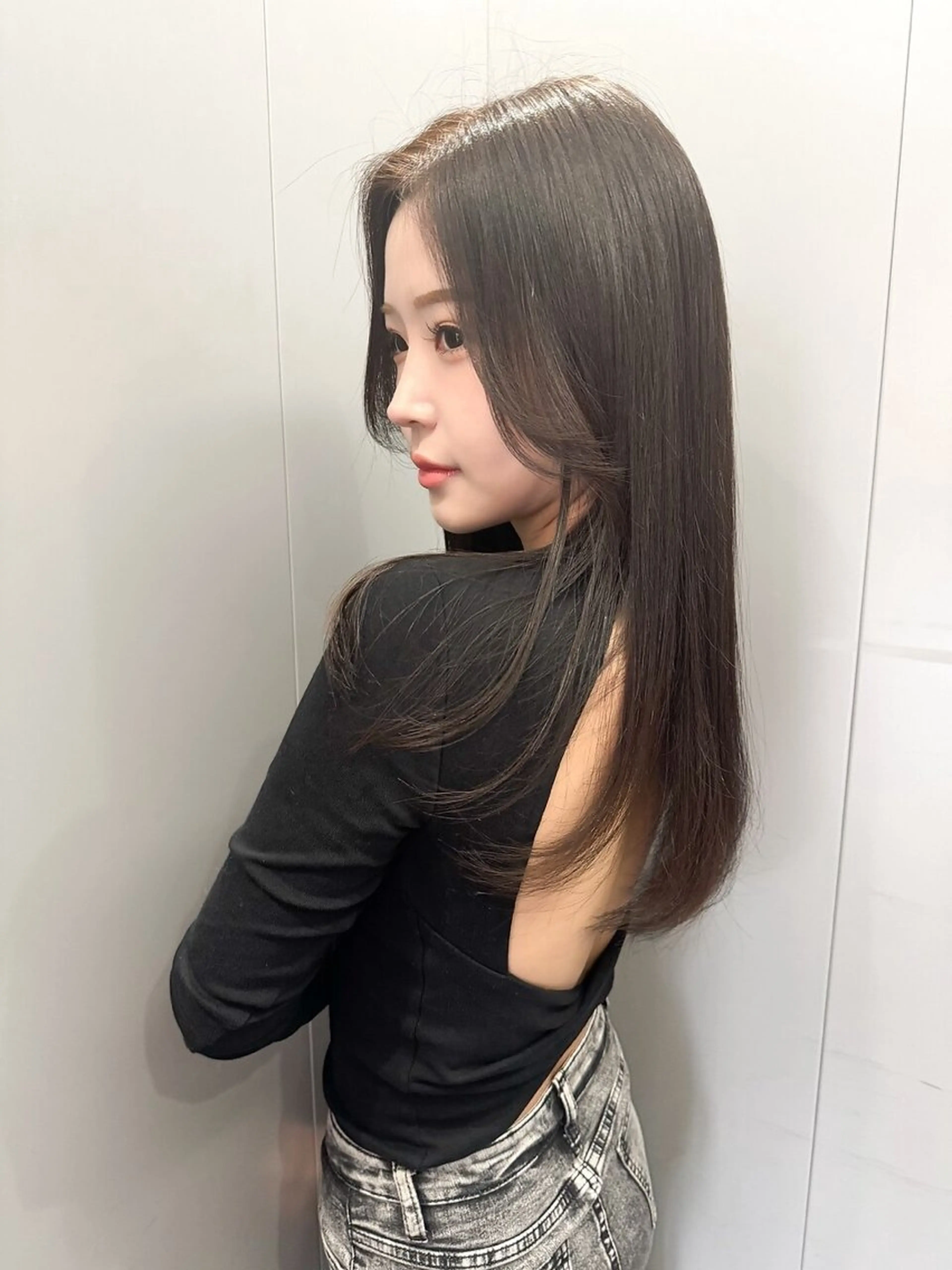 ロング 顔周りカット レイヤーカット GALLARIA 名駅オーキッドGビル店【ガレリア】所属・Sakura /韓国ヘアのヘアスタイル