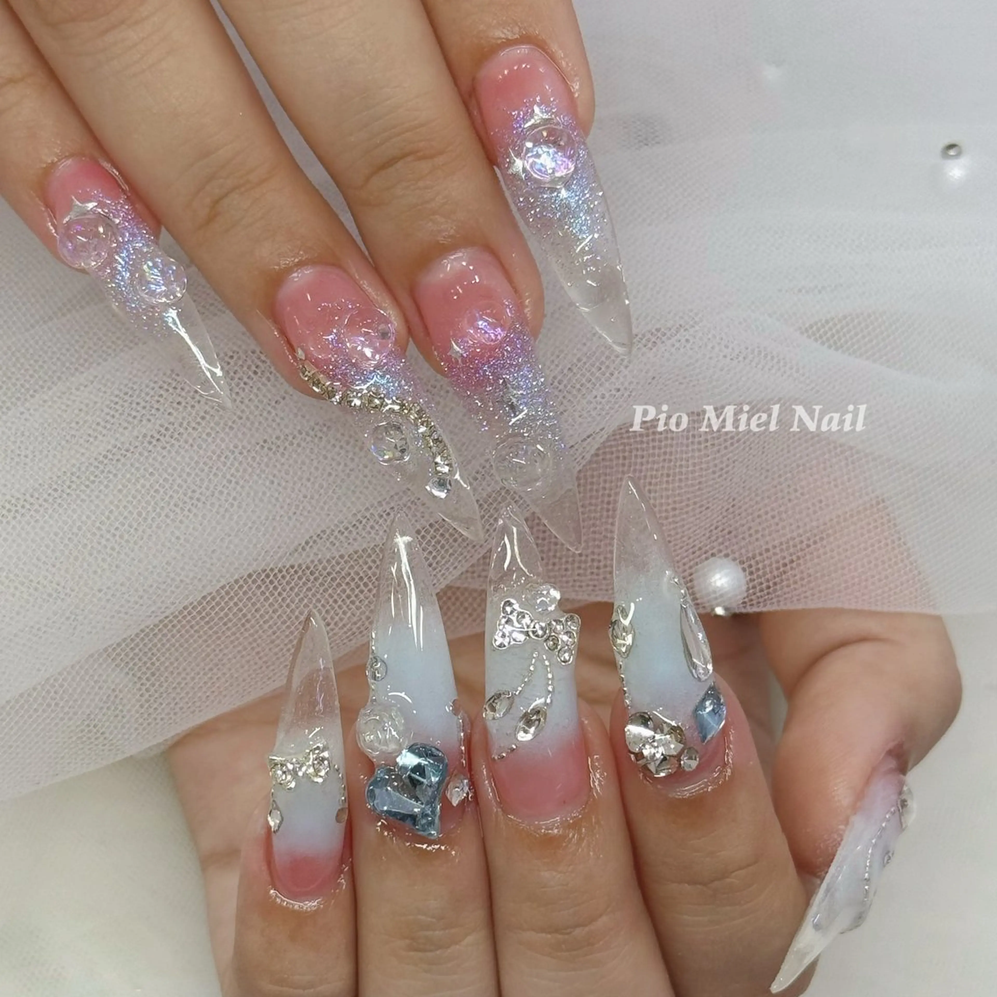 ネイル フレンチネイル 韓国ネイル マグネットネイル ニュアンスネイル ワンカラーネイル Pio Mielのネイルデザイン