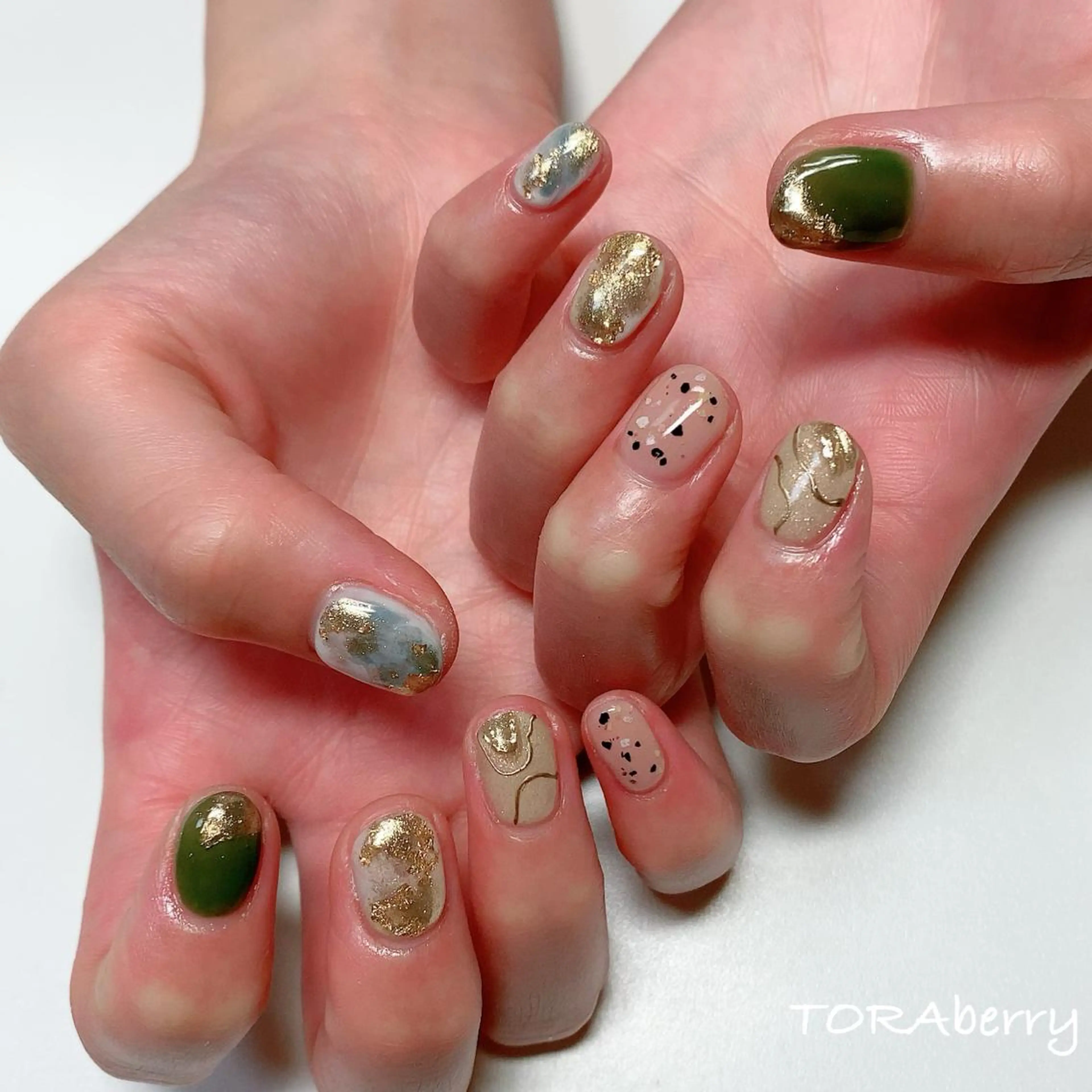 ネイル ネイリスト なつみのネイルデザイン