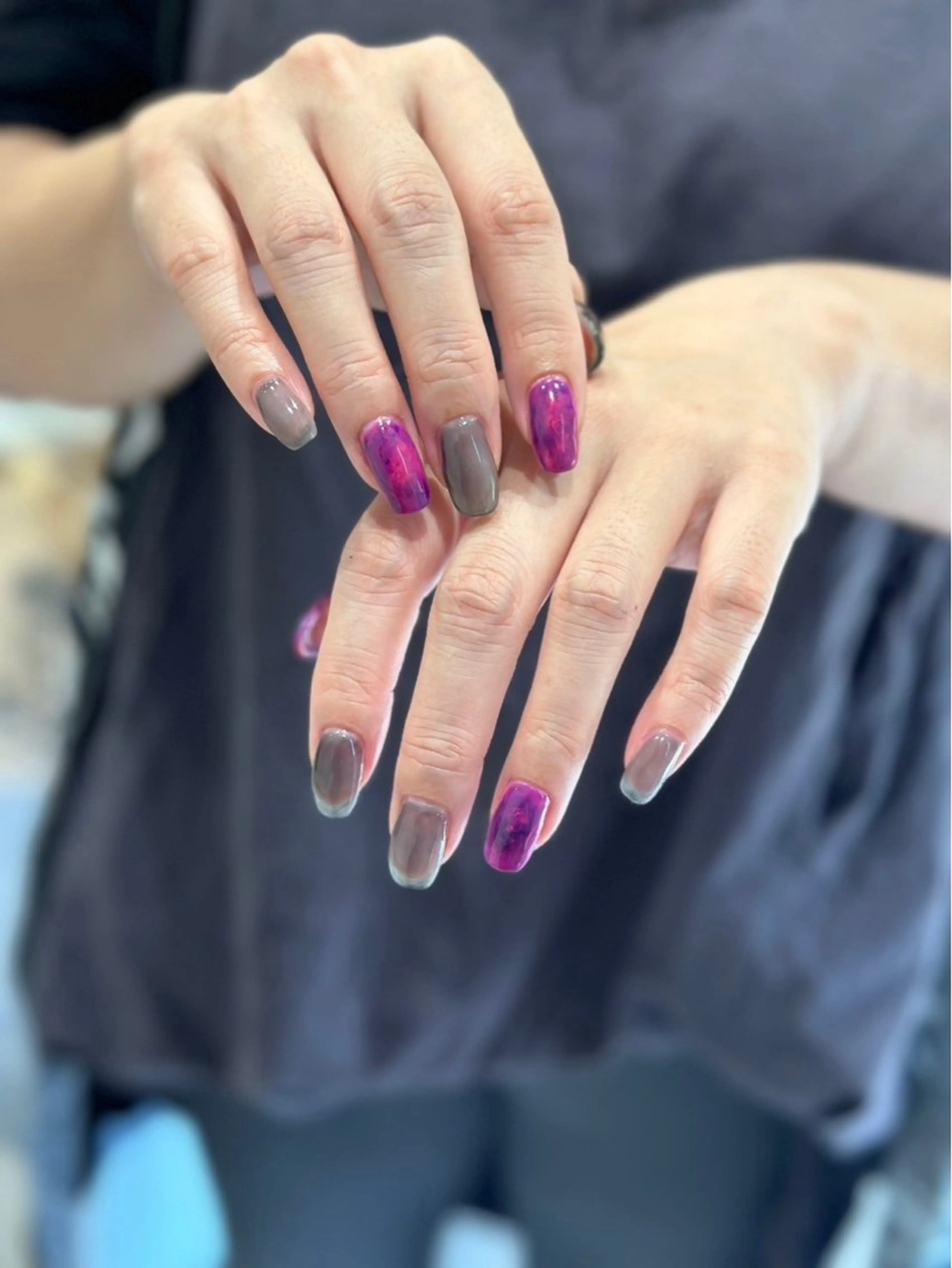 ネイル ハロウィン 大理石ネイル(マーブル) 手島 美空のネイルデザイン