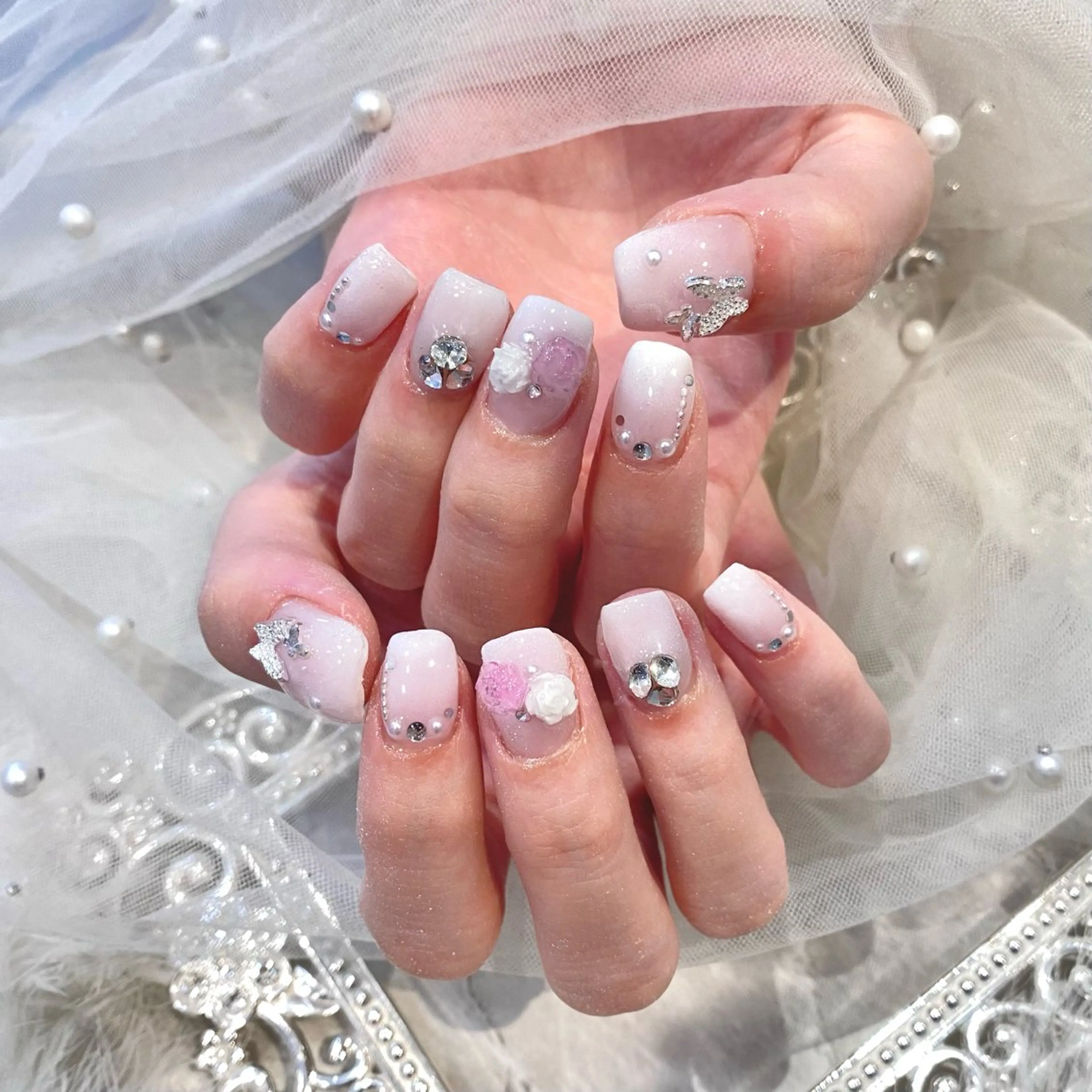 ネイル ハンドネイル Yveil 心斎橋店 hirokoのネイルデザイン
