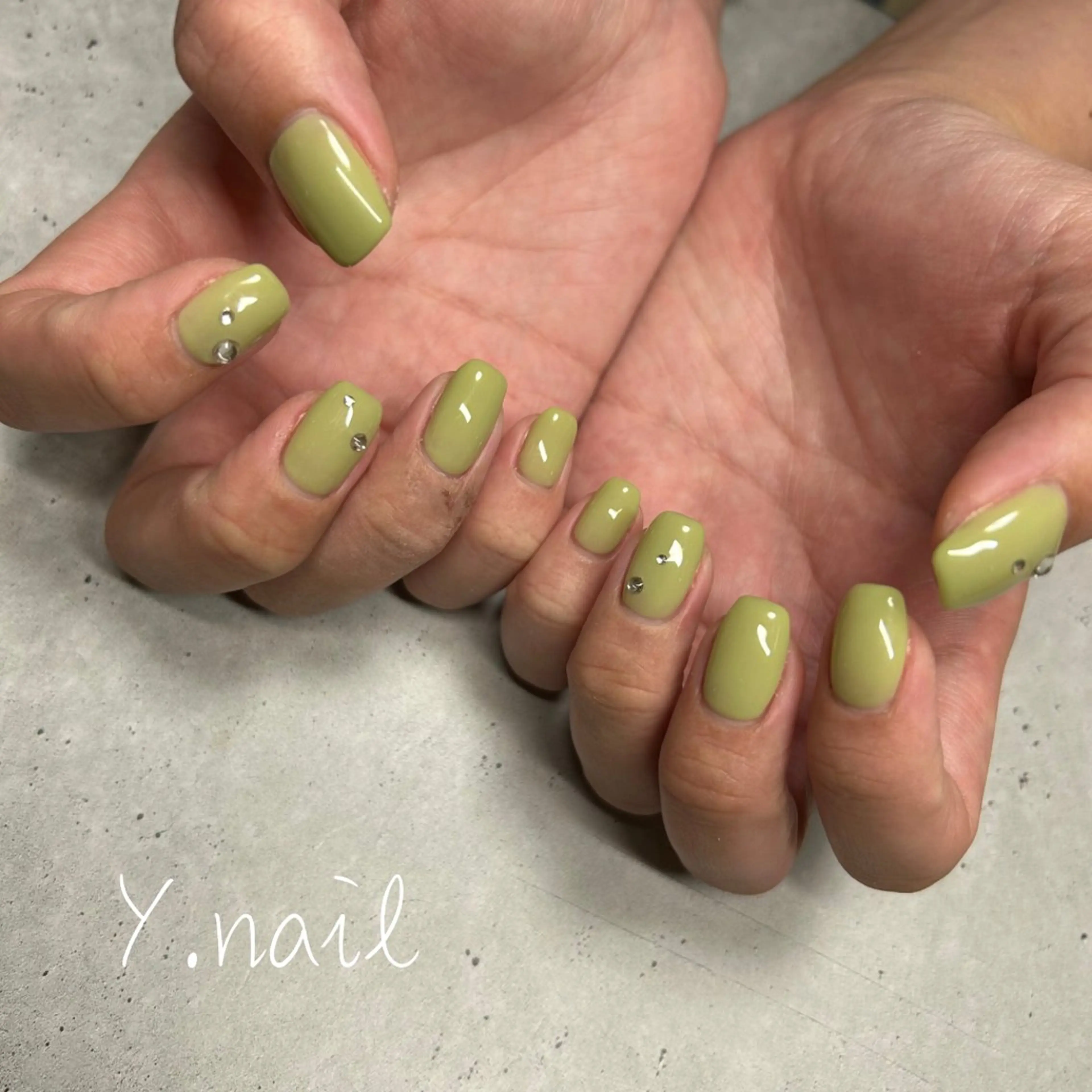 ネイル ハンドネイル Y. nailのネイルデザイン