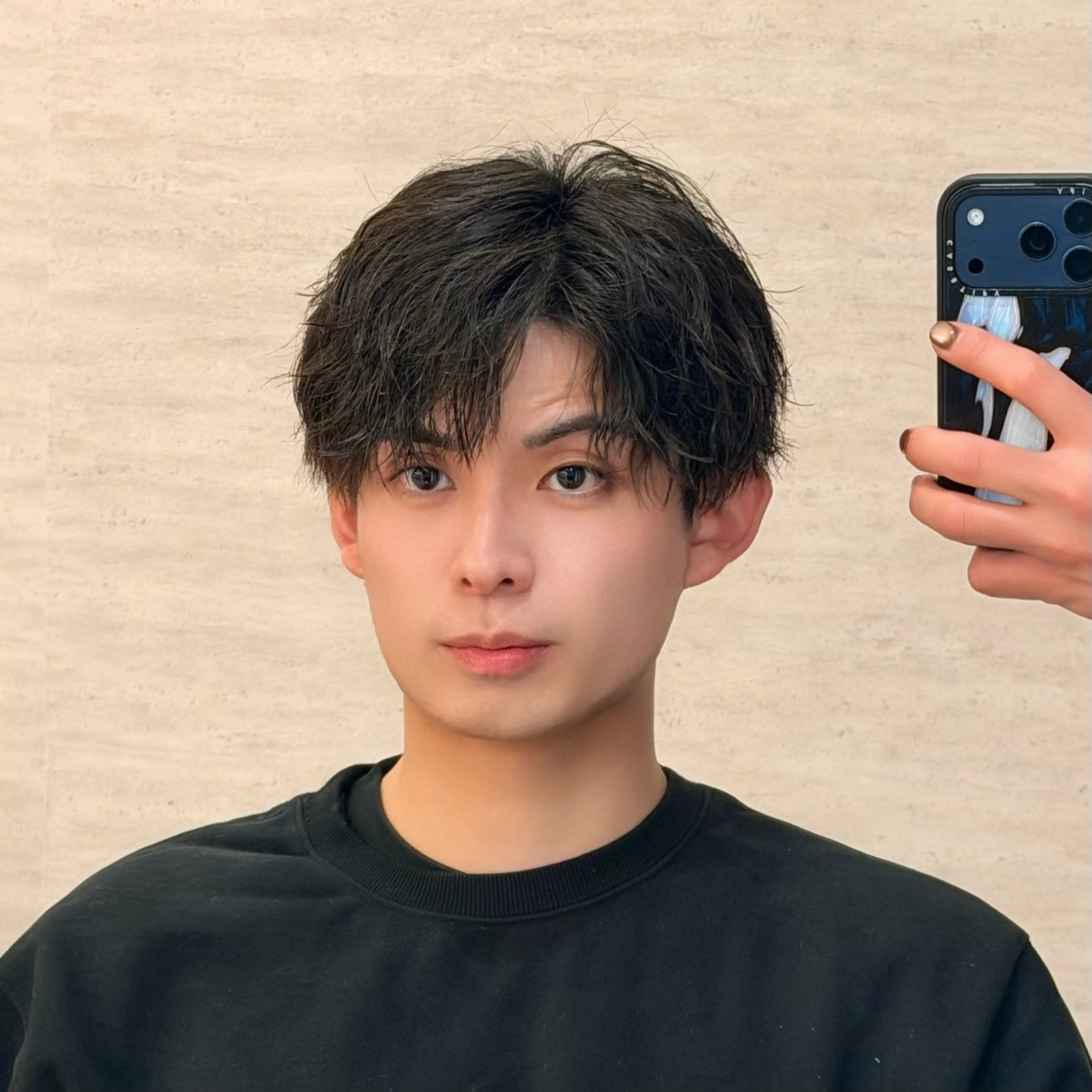 パーマ メンズ センターパート メンズ韓国風 韓国メンズヘア☆ 韓国ヘアYUTOのヘアスタイル