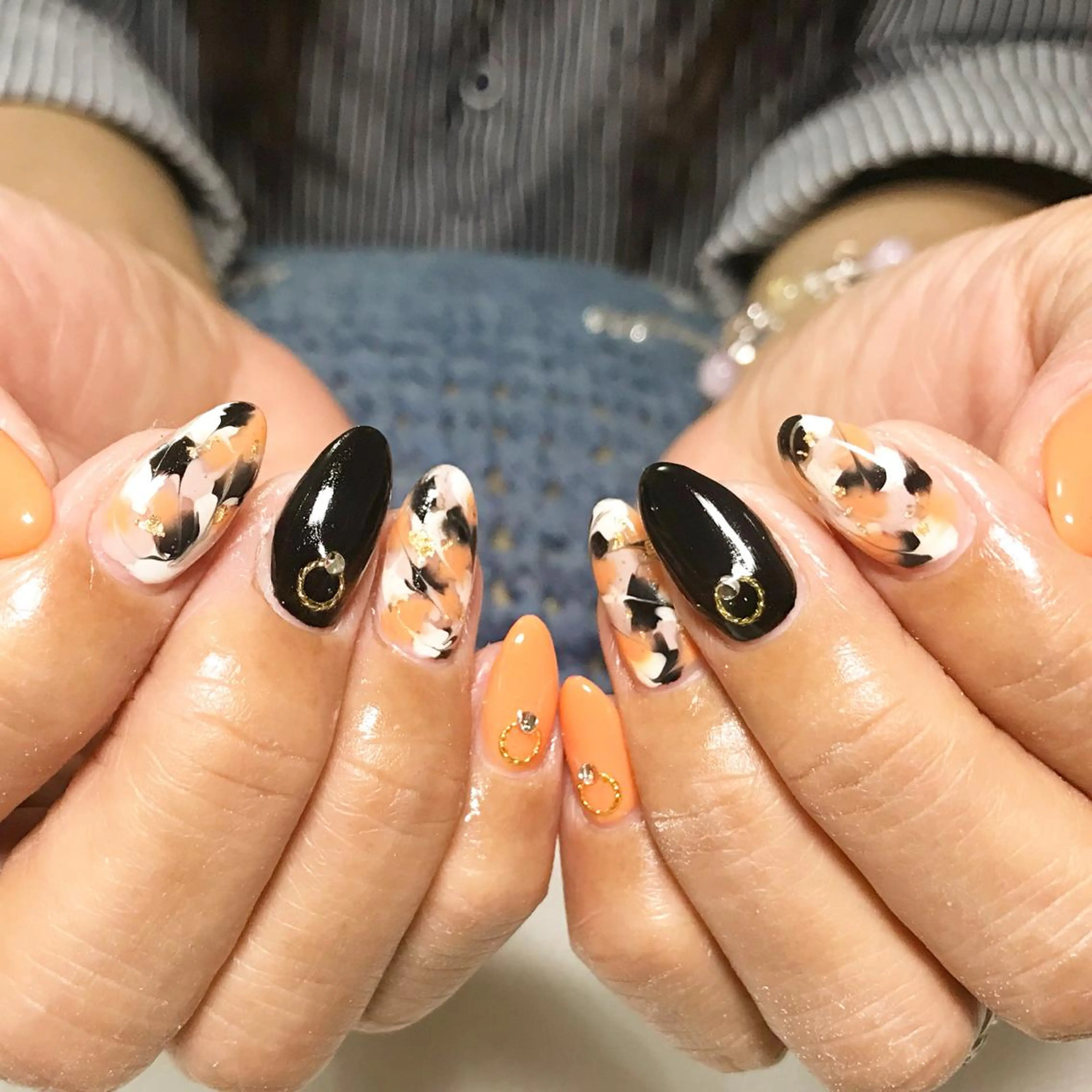 ネイル フットネイル 大理石ネイル(マーブル) オレンジ シンプルネイル 春ネイル nail fufla ♡yamane♡のネイルデザイン