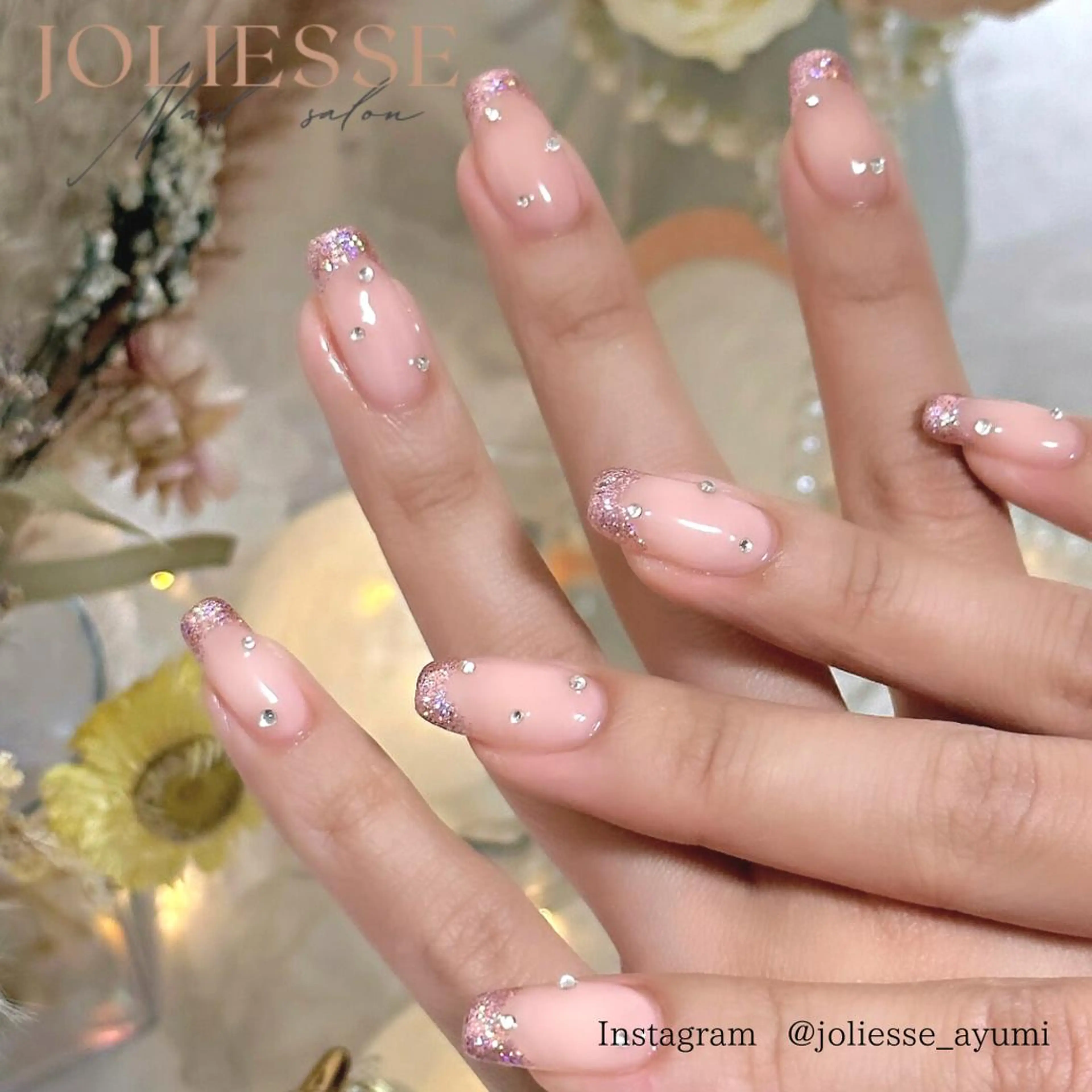 ネイル フレンチネイル ラメ(グリッター) ハンドネイル JOLIESSE Ayumiのネイルデザイン