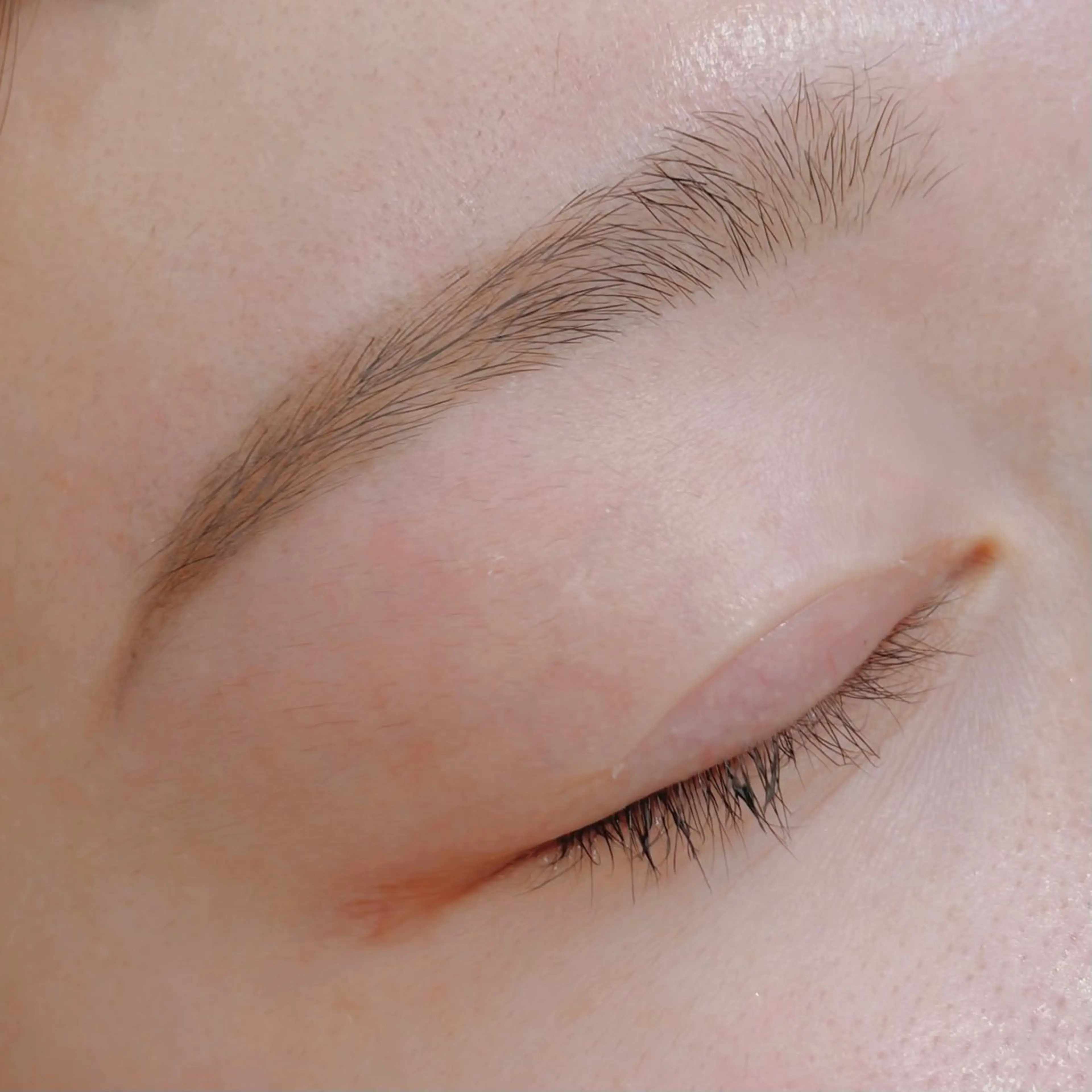 アイブロウ 無料モデル募集 🌷akari🌷のマツエク・マツパデザイン