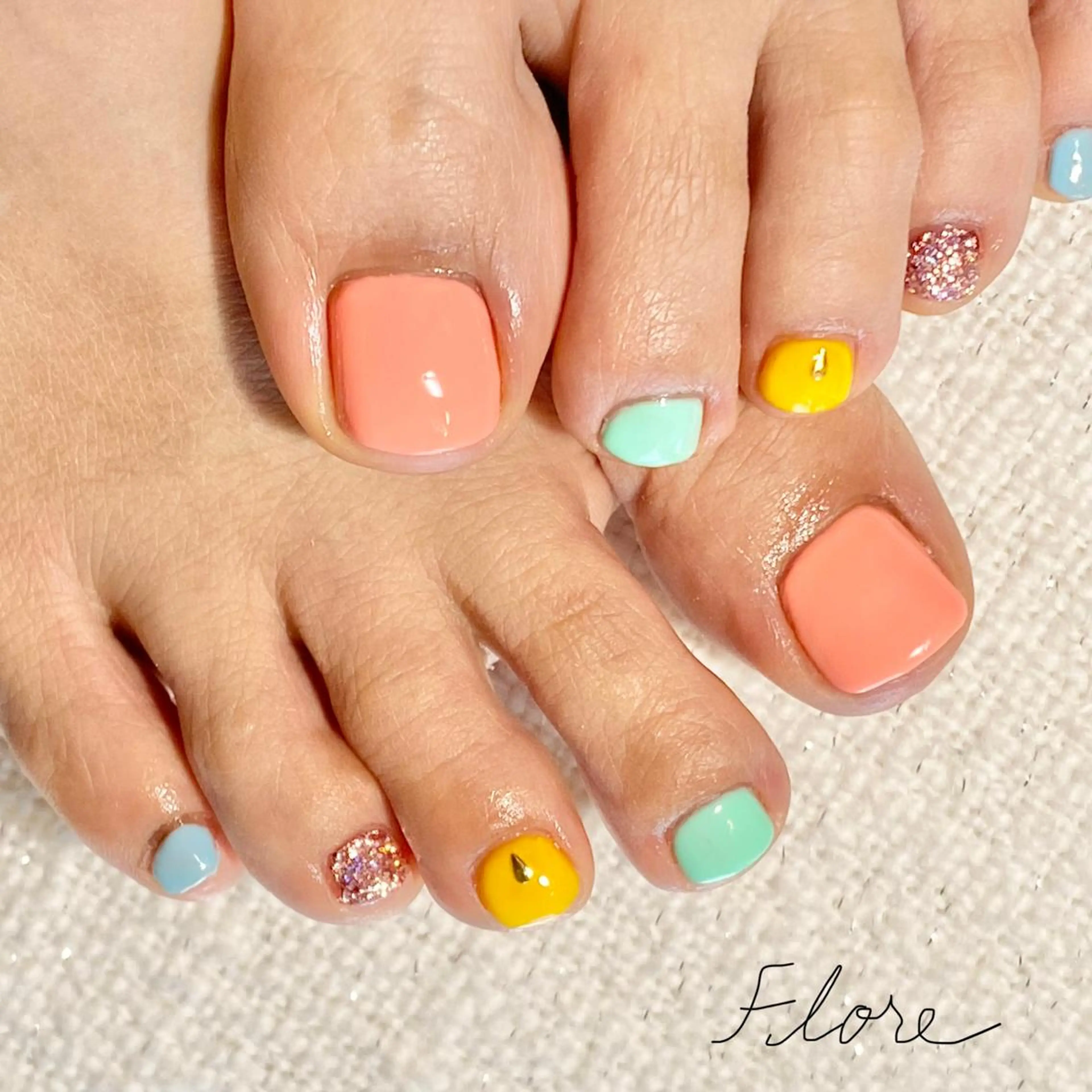 ネイル Flore (フロール)の眉毛・アイブロウイメージ