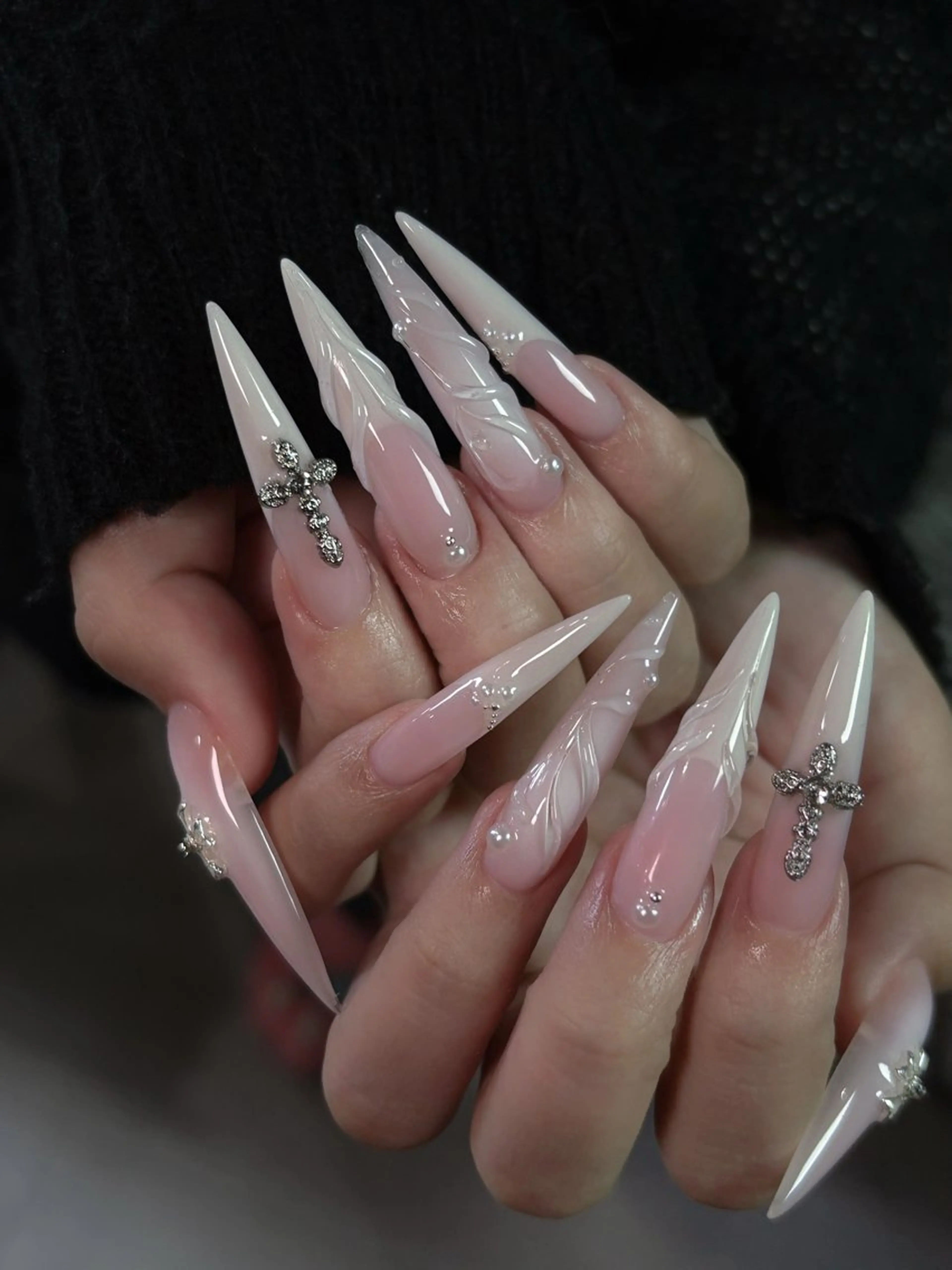 ネイル ハンドネイル Dark honey スカルプ専門原宿店のネイルデザイン