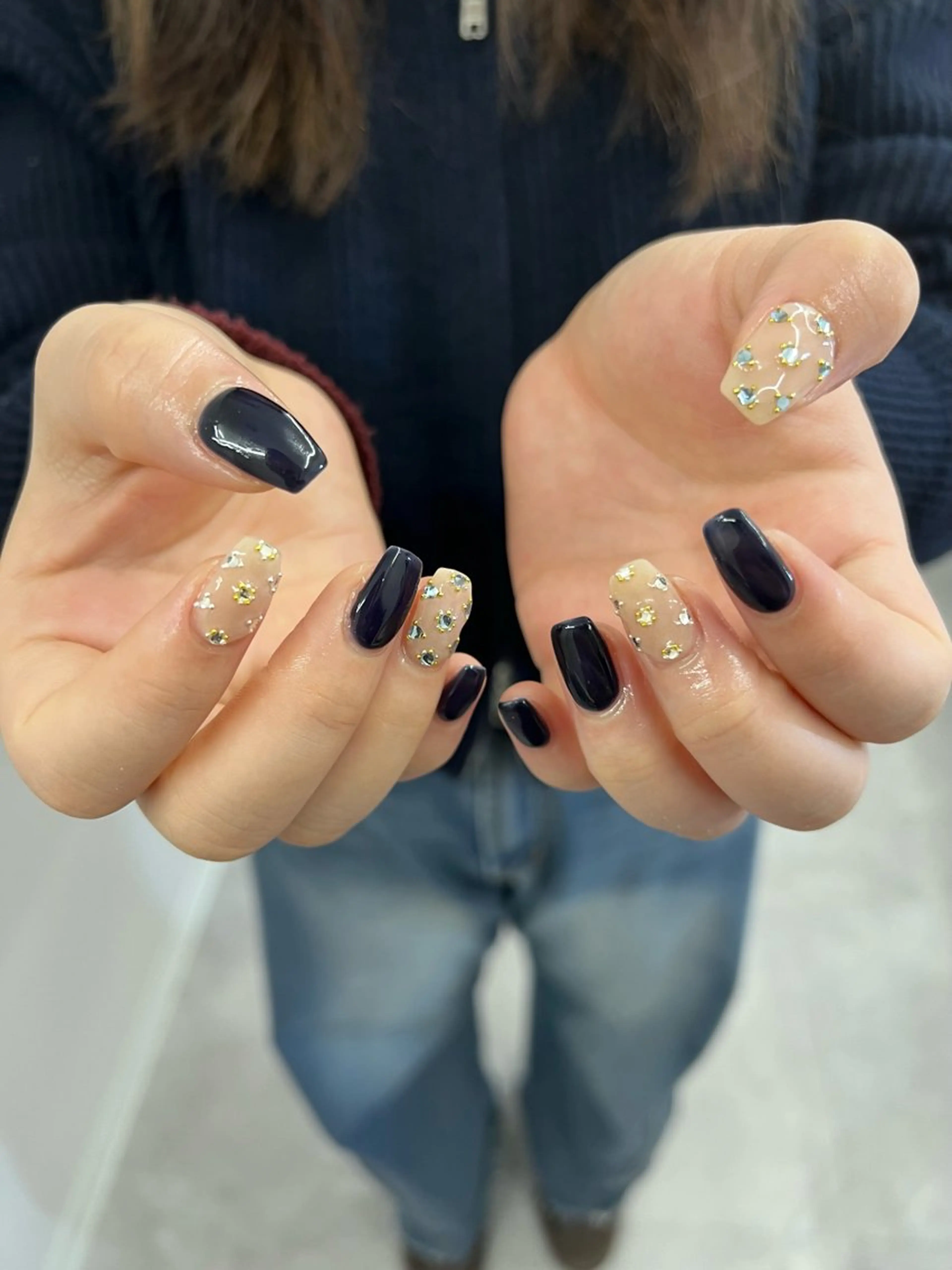 ネイル ジェルネイル マグネットネイル ネイビー ニュアンスネイル パラジェル ハンドネイル ハンドケア Bana_ Nailのネイルデザイン