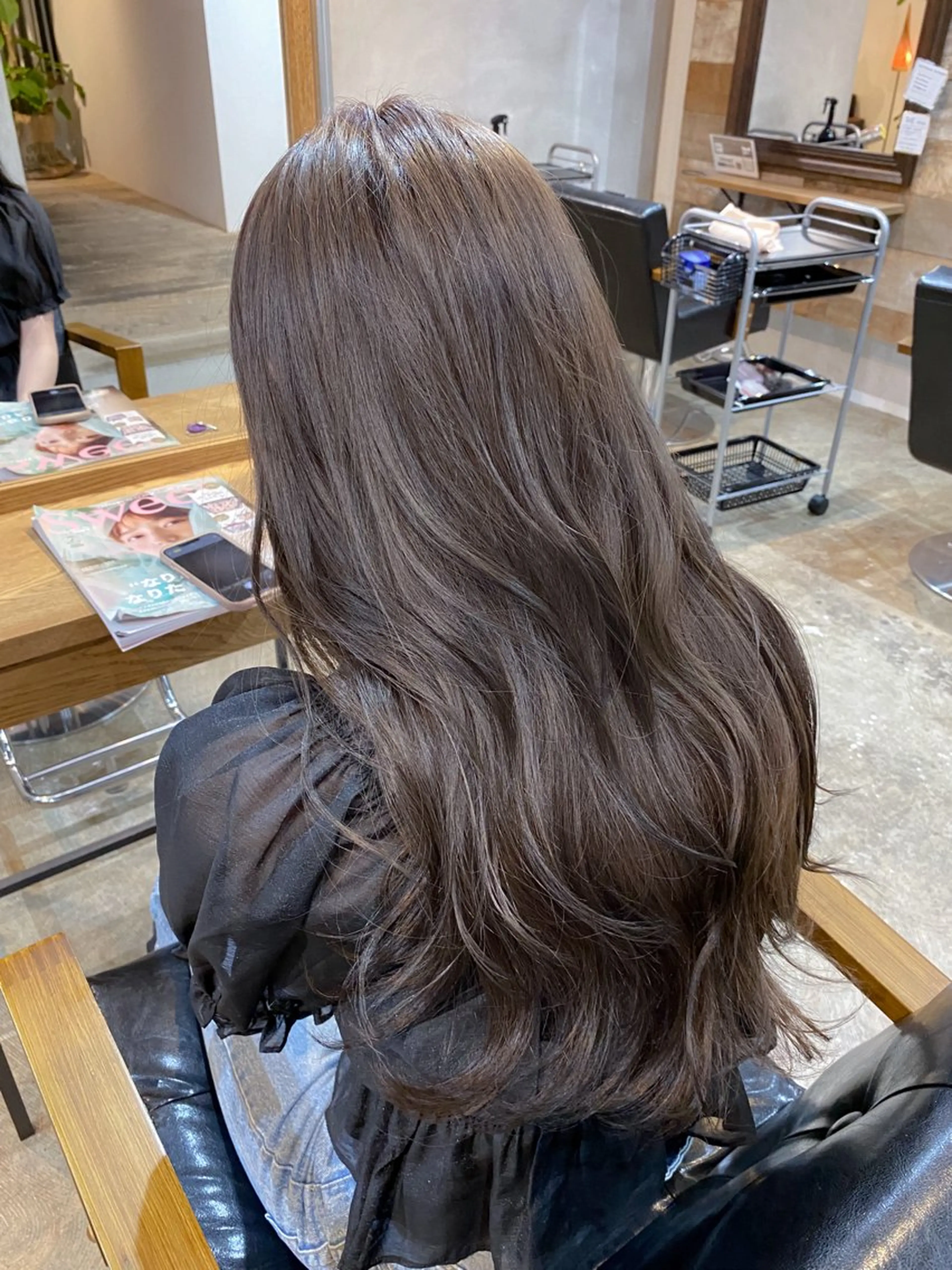 ロング カラー グレージュ DEEokazaki yui.Oのマツエク・マツパデザイン