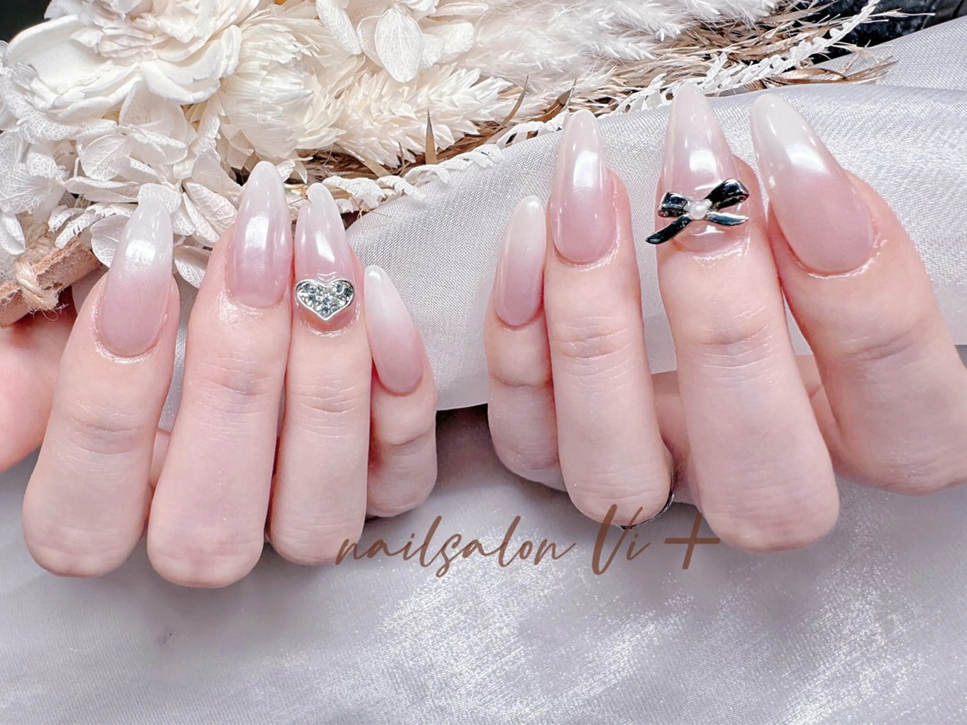 ネイル ハンドネイル ✨Nailsalon Vi+✨のネイルデザイン