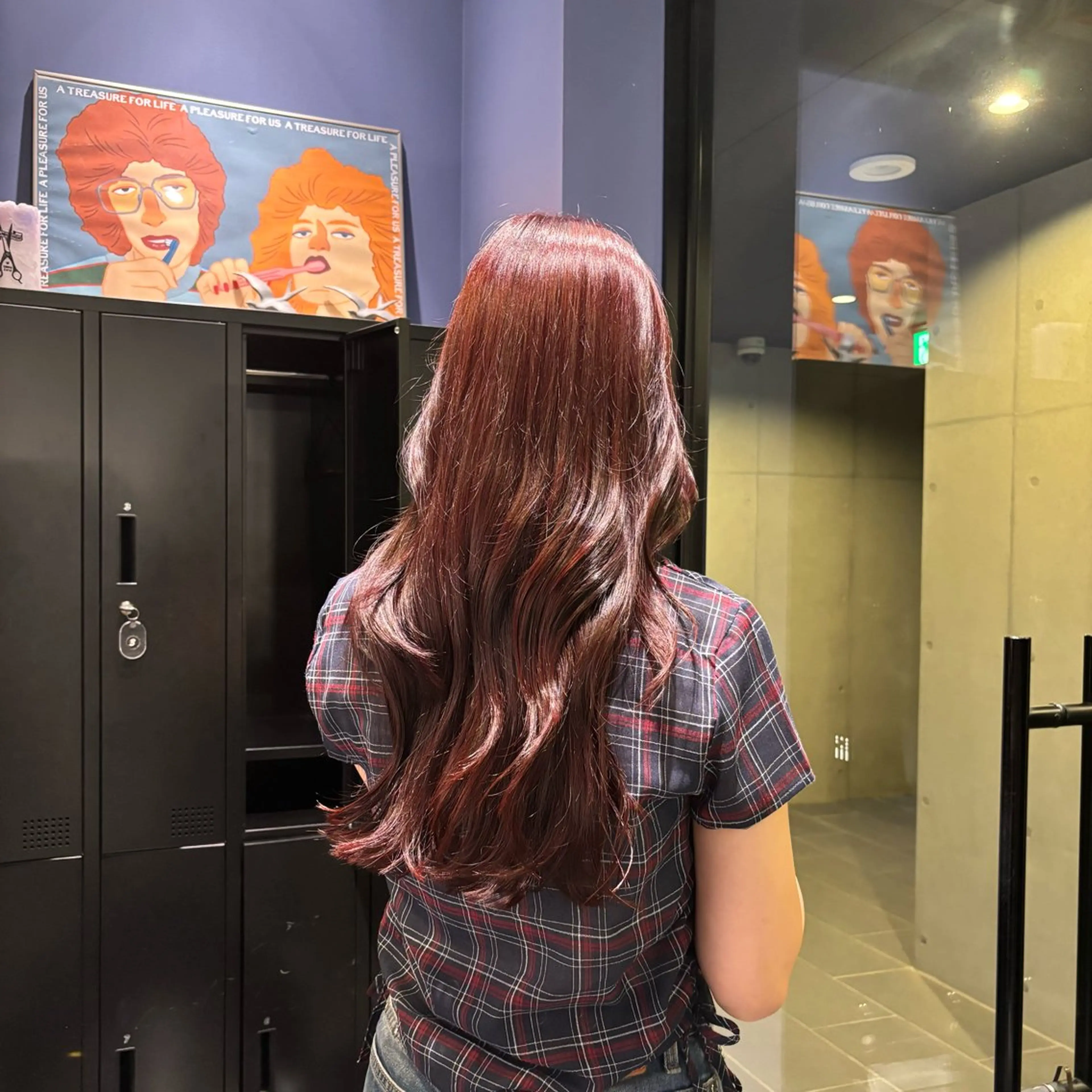 ロング カラー ヘアカラー トリートメント 〖❁ちひろ| LEONID❁〗のヘアスタイル