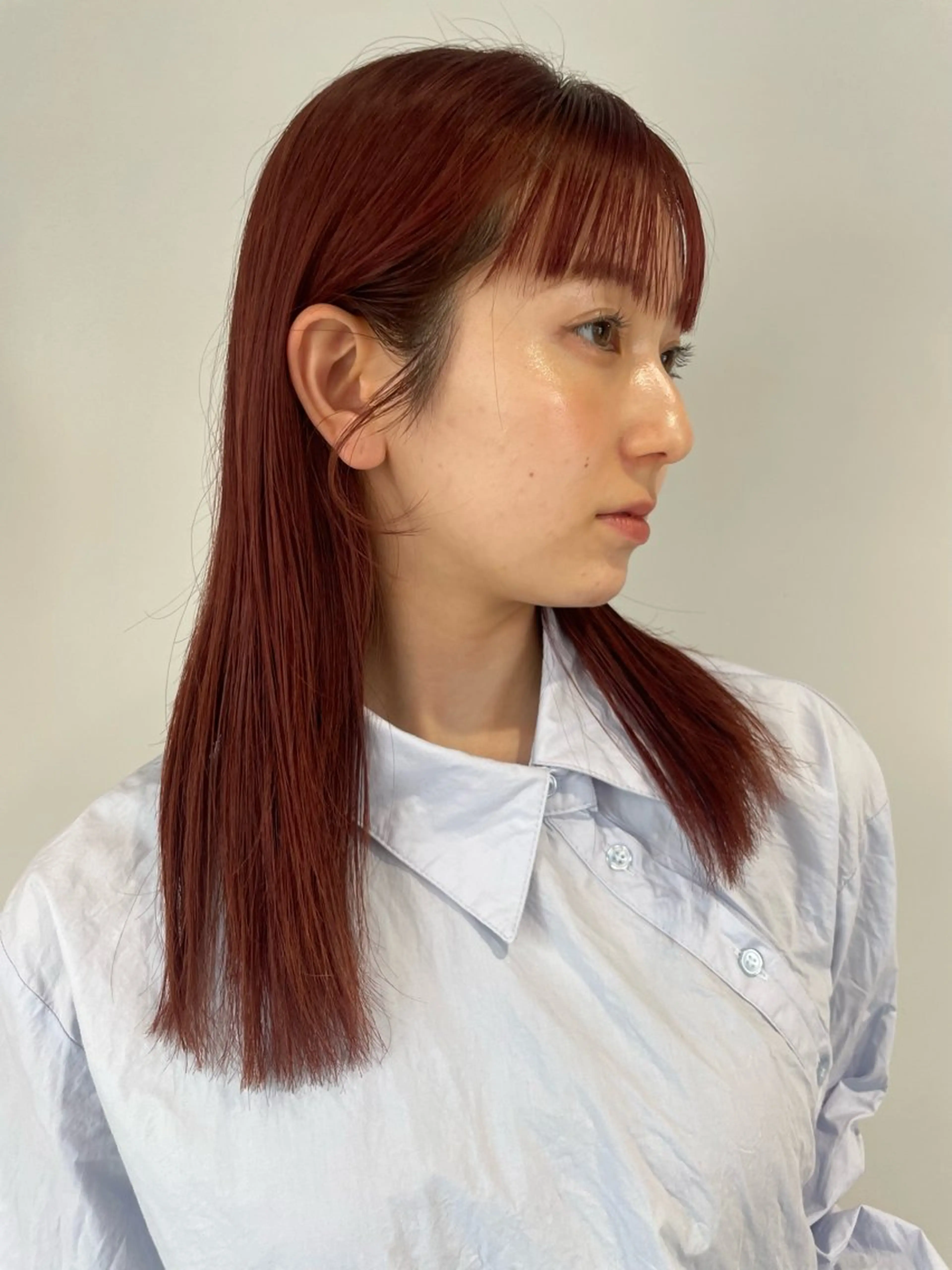 ミディアム カラー アッシュ アッシュブラック アッシュブラウン ベージュカラー 黒髪 カット ヘアカラー トリートメント レイヤー×初 パーマ|hinakoのヘアスタイル