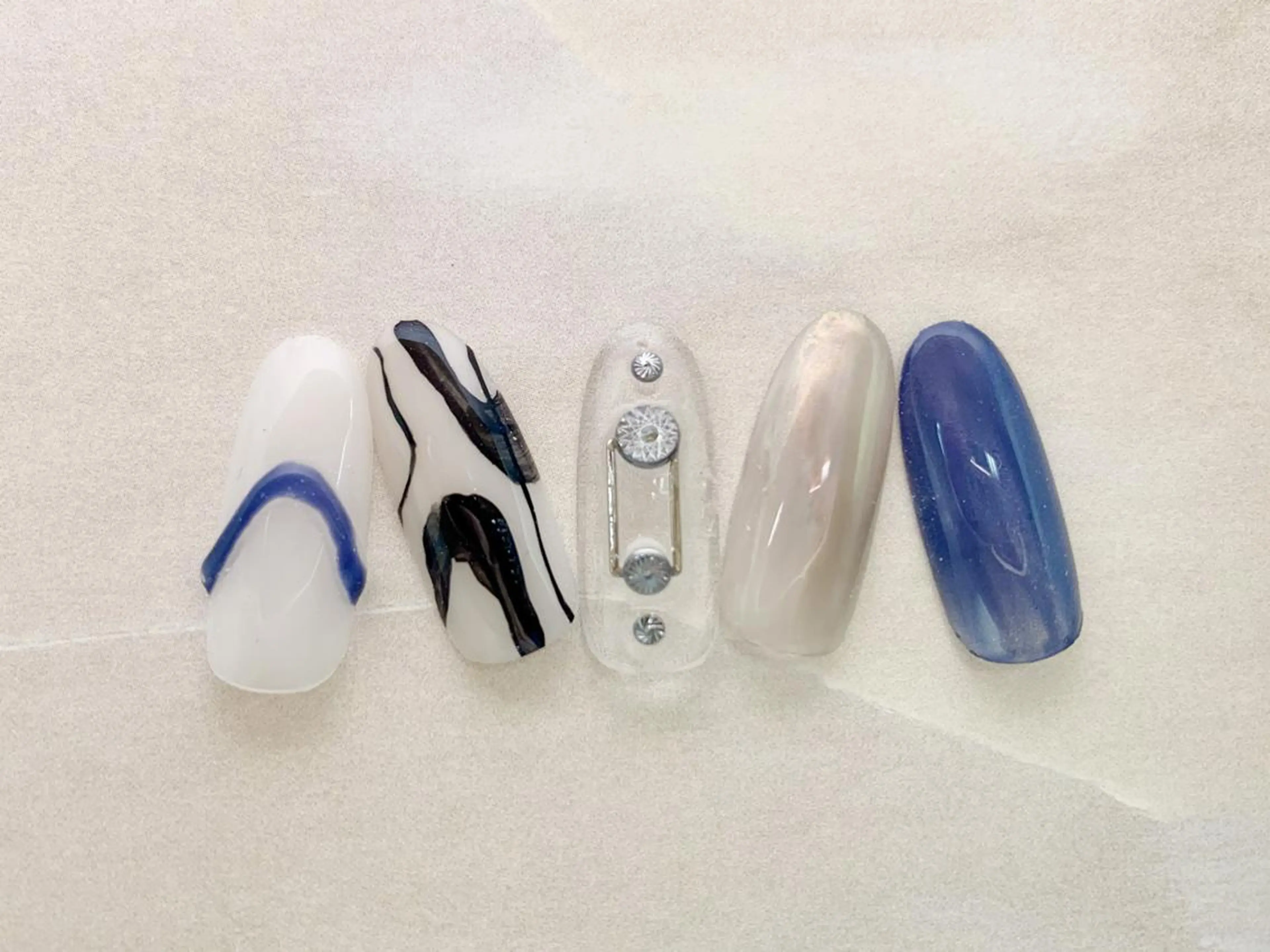 ネイル orbe 永山のネイルデザイン