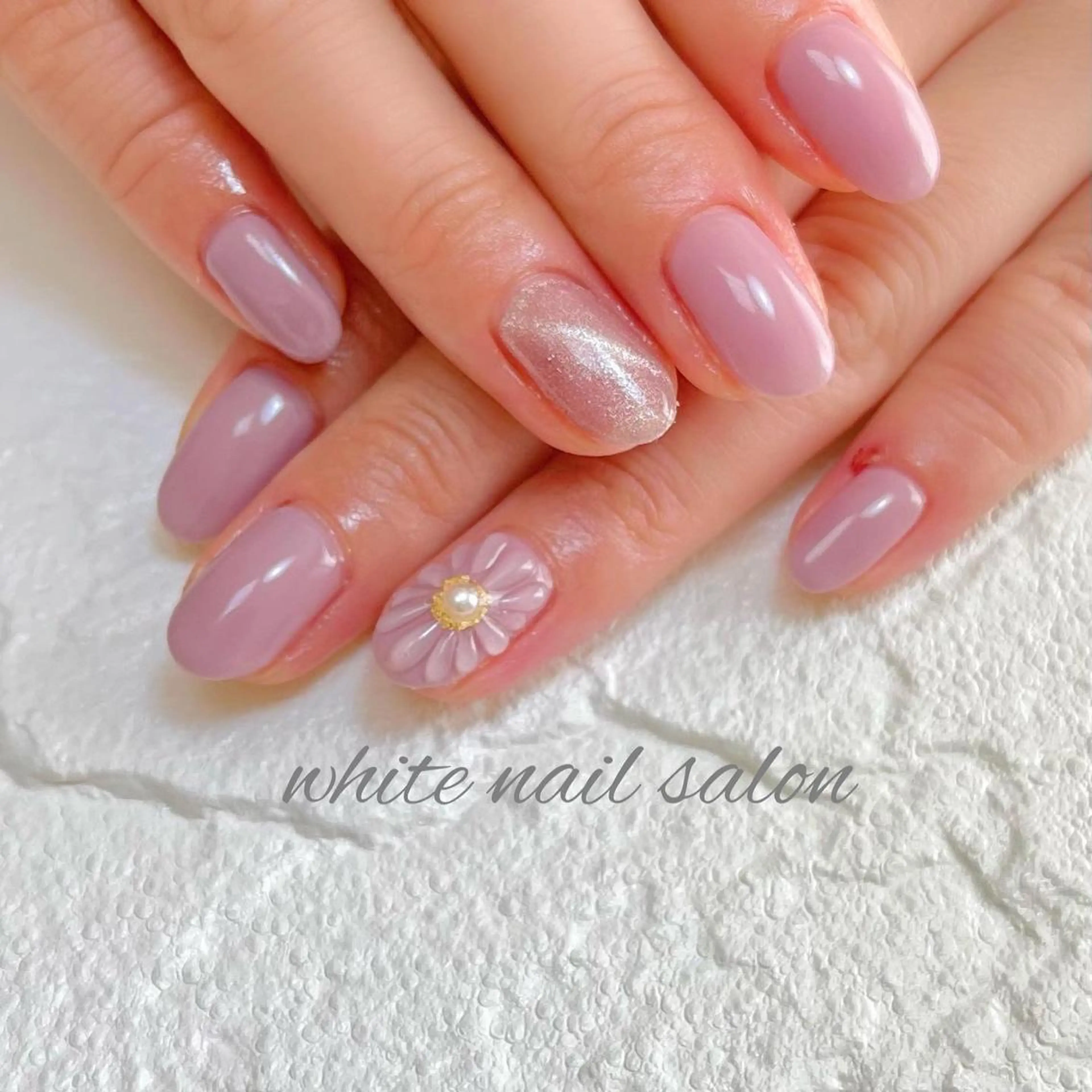 ネイル フットネイル ジェルネイル ハードジェル ラメ(グリッター) 持ち込み ハンドネイル white nail salonのネイルデザイン