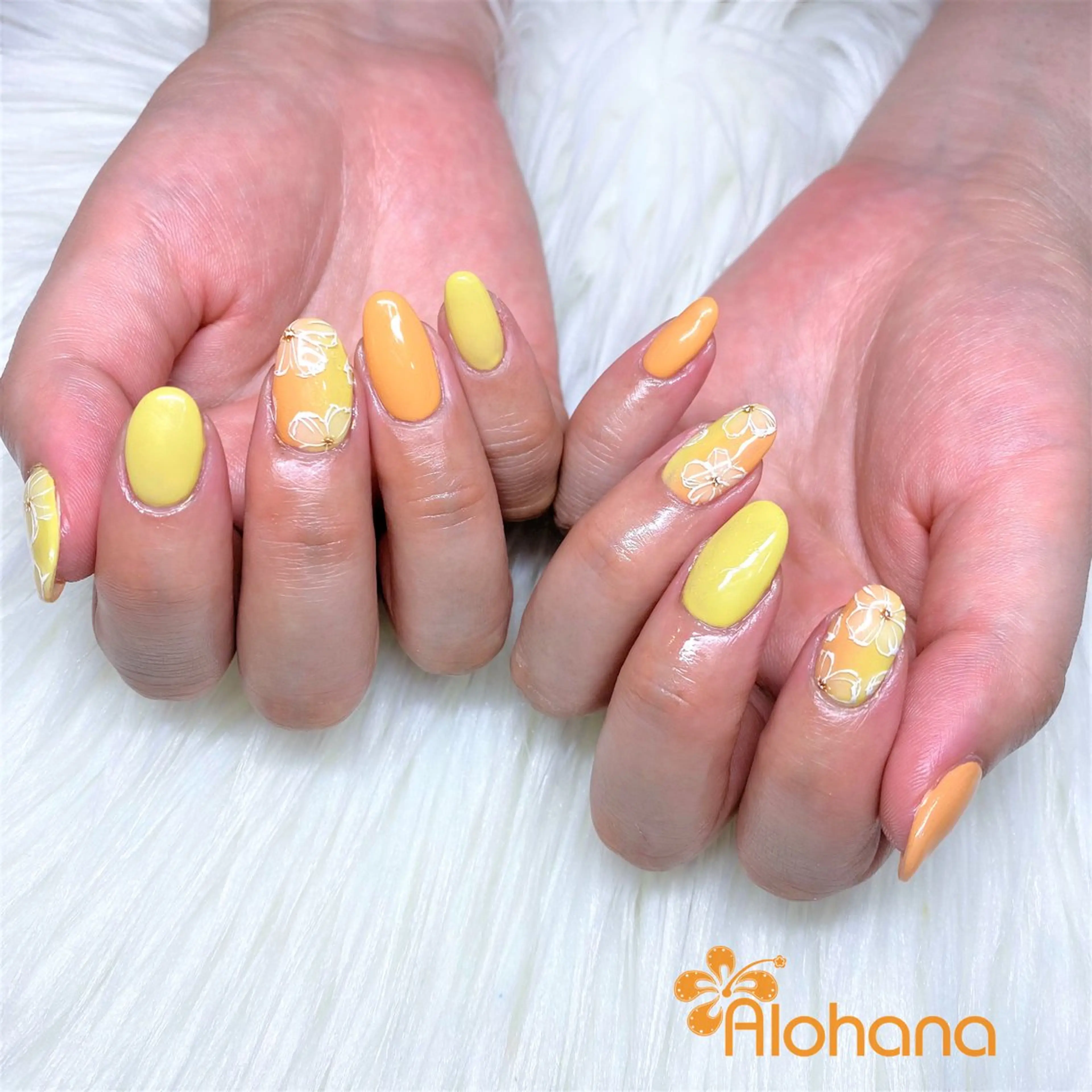 ネイル フラワーネイル ハンドネイル Alohana Minaのネイルデザイン
