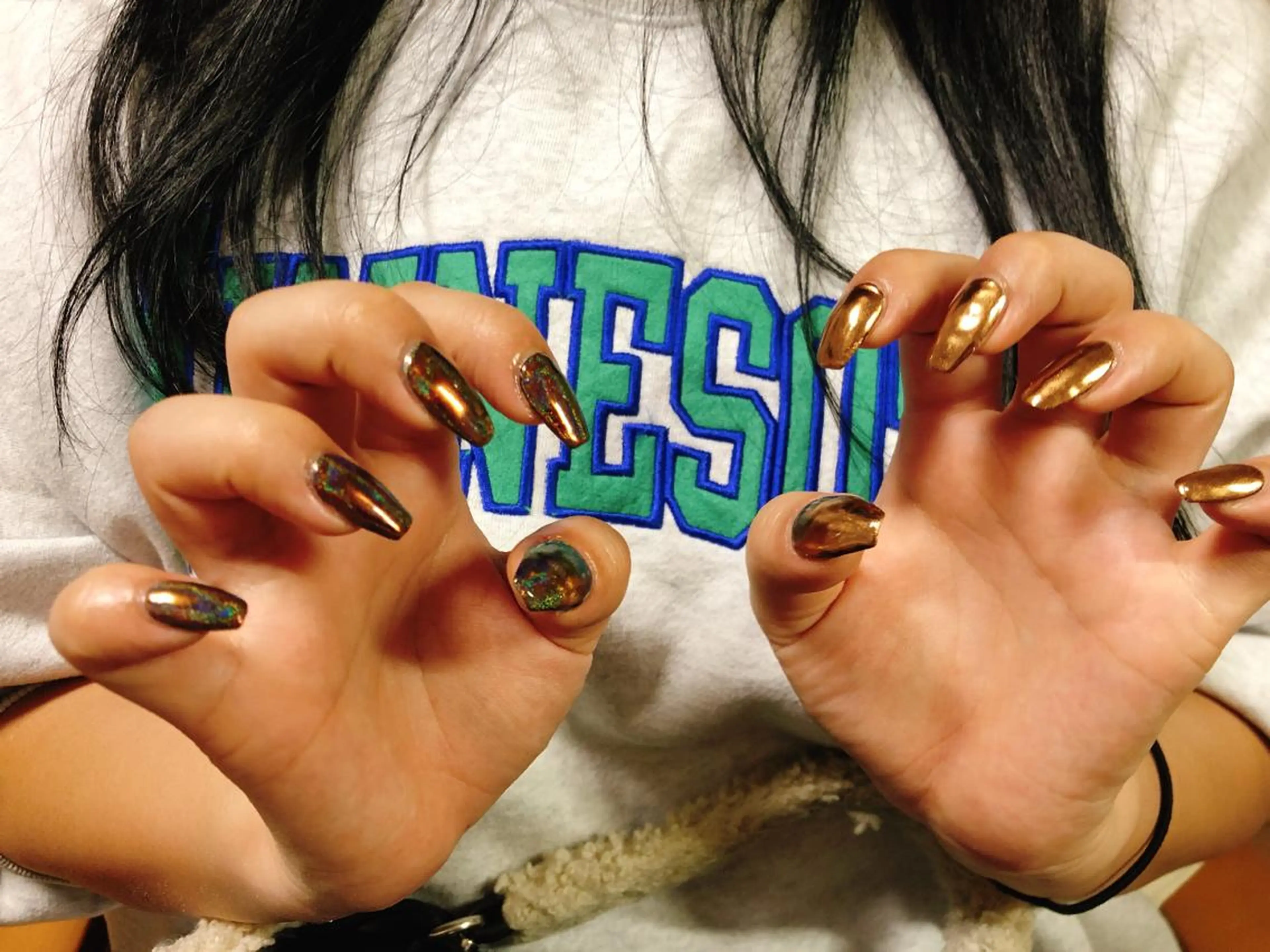 ネイル フットネイル ジェルネイル 韓国ネイル マグネットネイル ミラーネイル ハンドネイル mogunail &blowのネイルデザイン