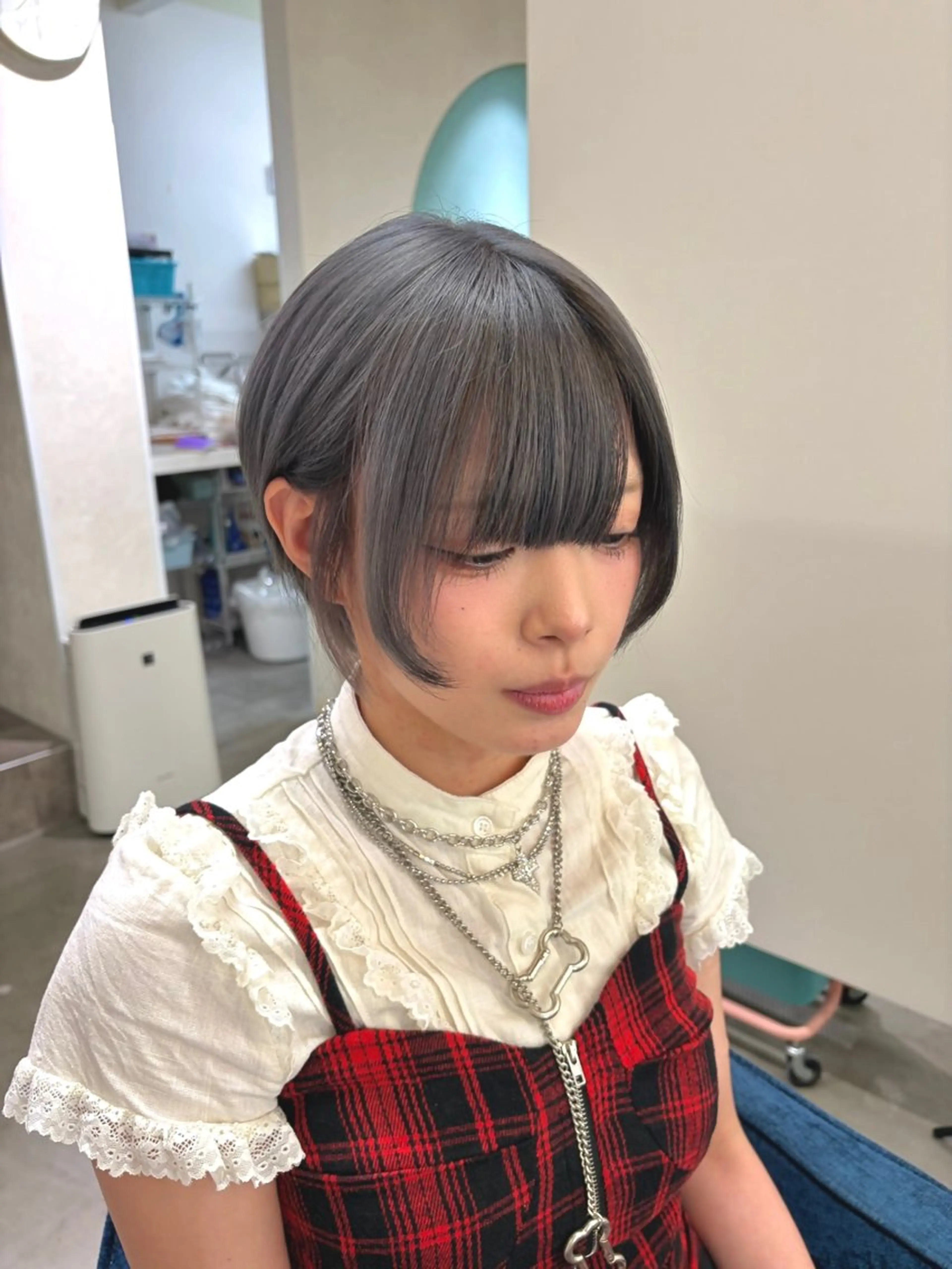 ショート カラー デザインカラー ヘアカラー 安井まゆ _Box mico.のヘアスタイル