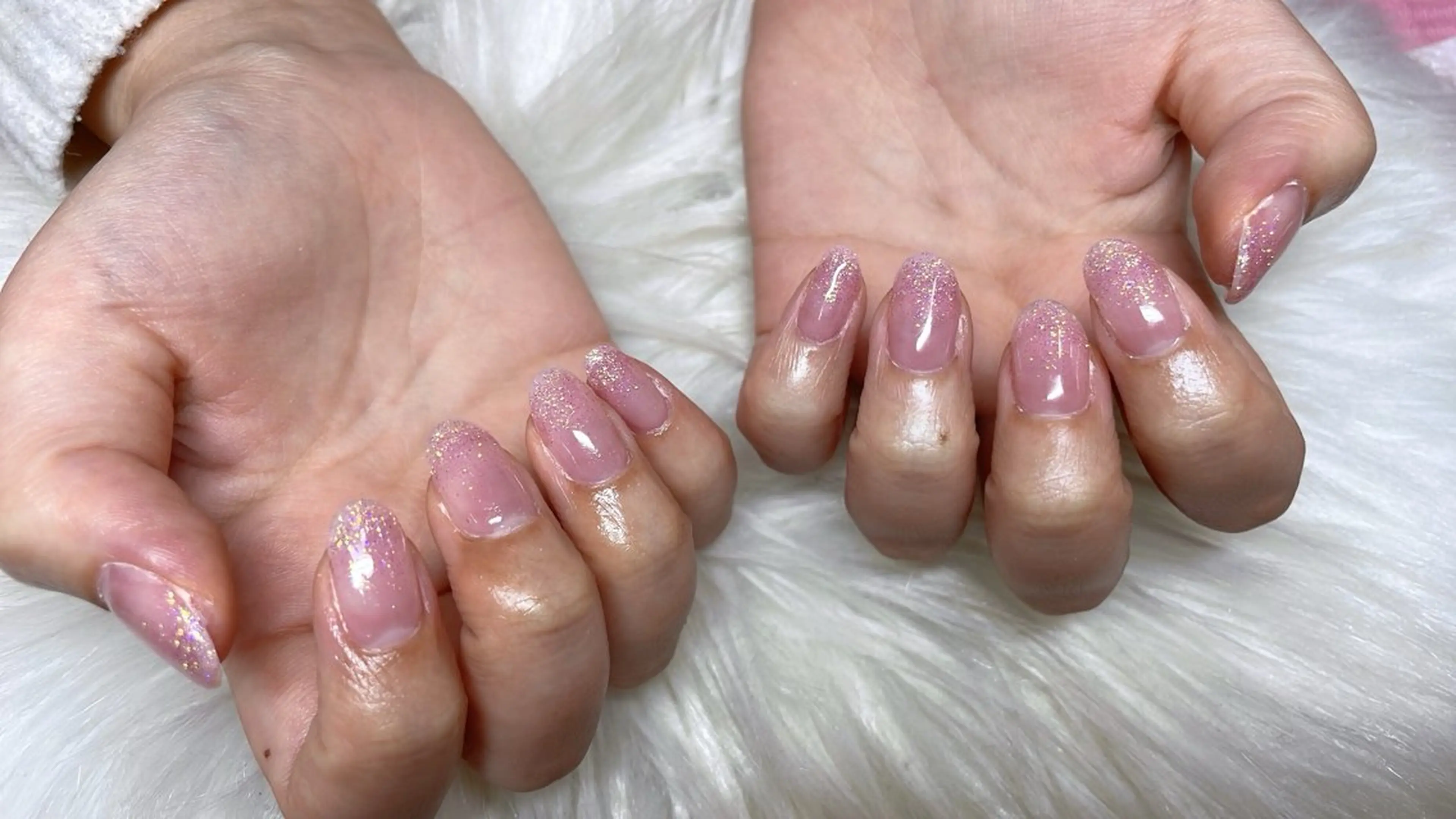 ネイル Amoureuse Satomiのネイルデザイン