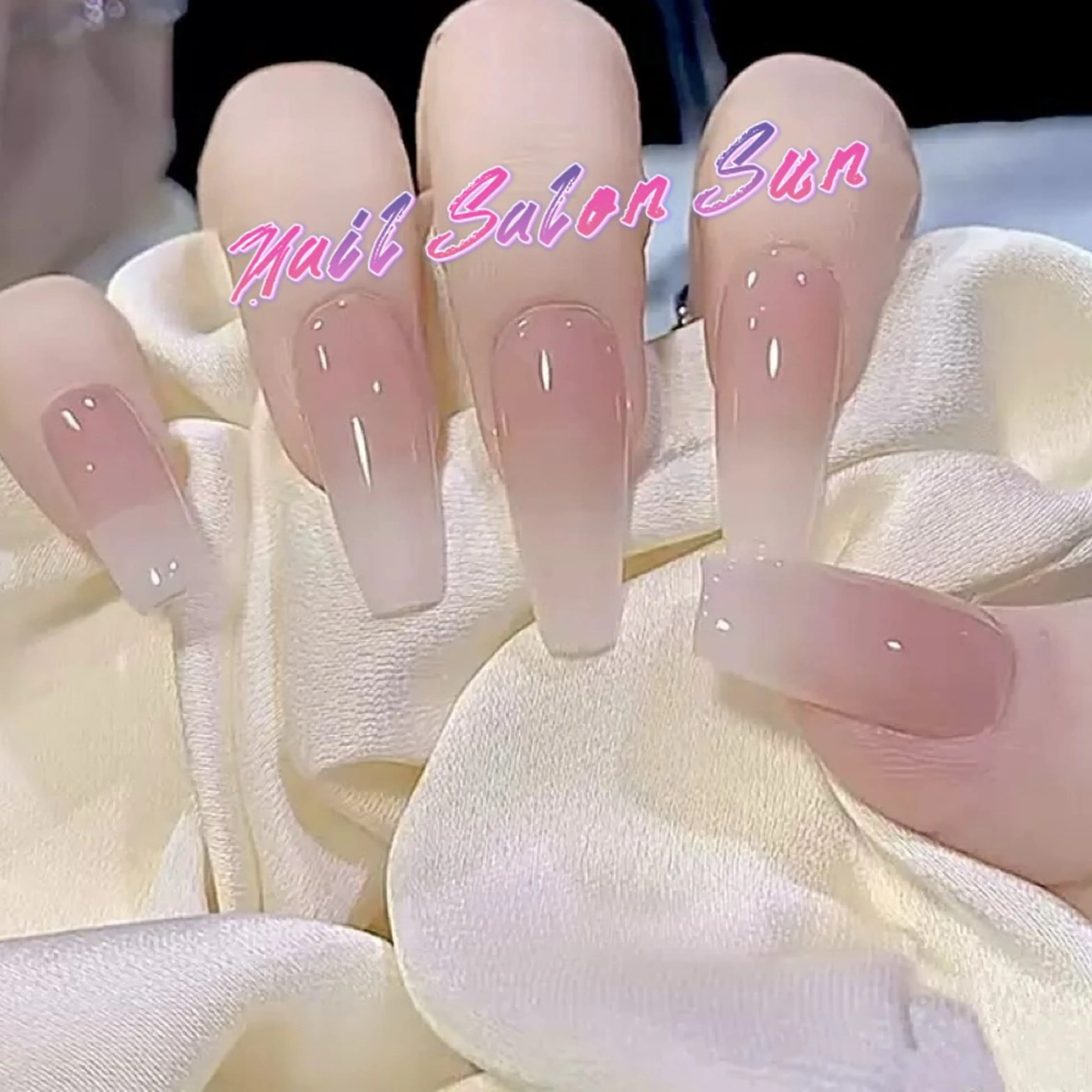 ネイル 持ち込み ハンドネイル Sun Nail サン ネイルサロンのネイルデザイン