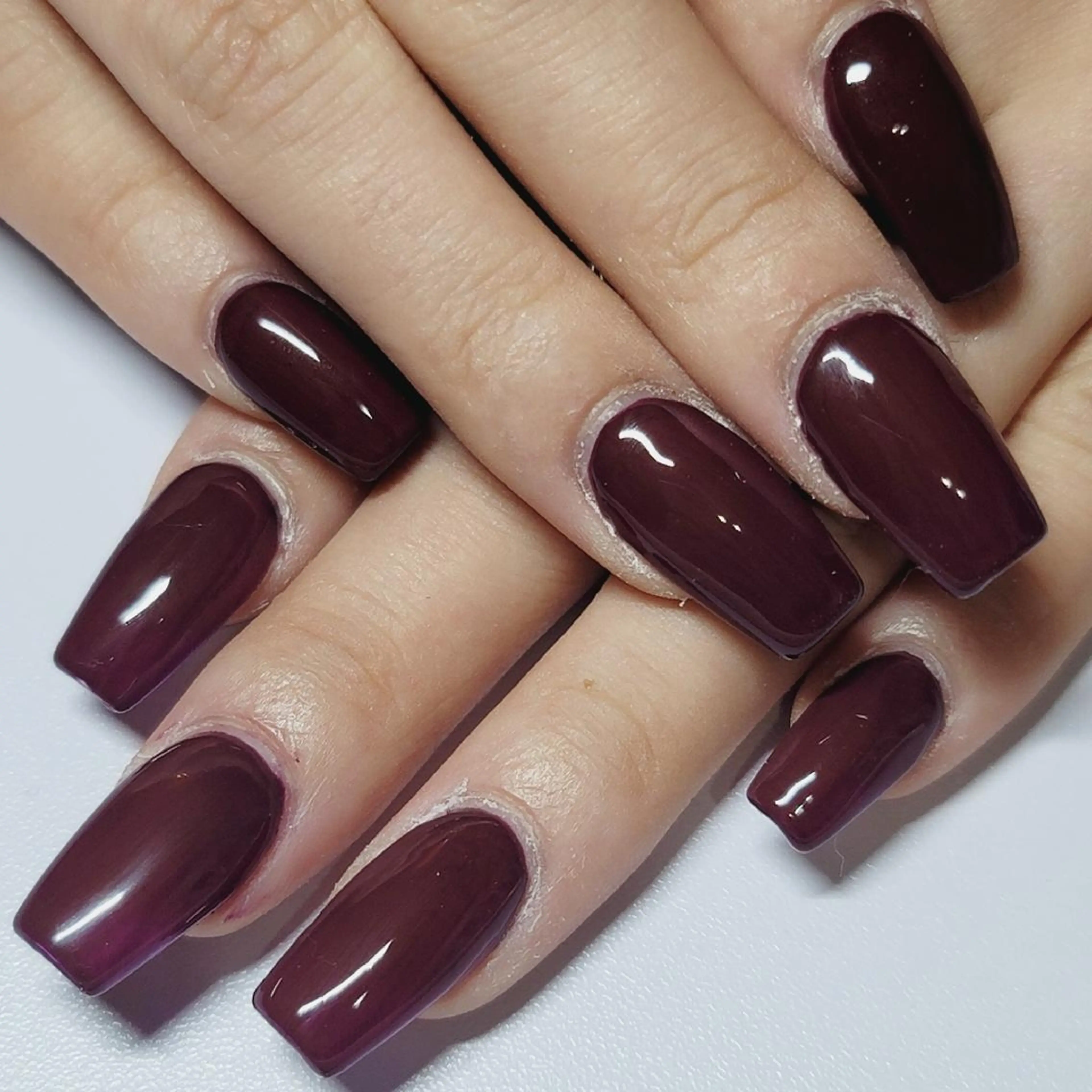 ネイル ボルドー ワンカラーネイル ハンドネイル よしだ ひろきのネイルデザイン