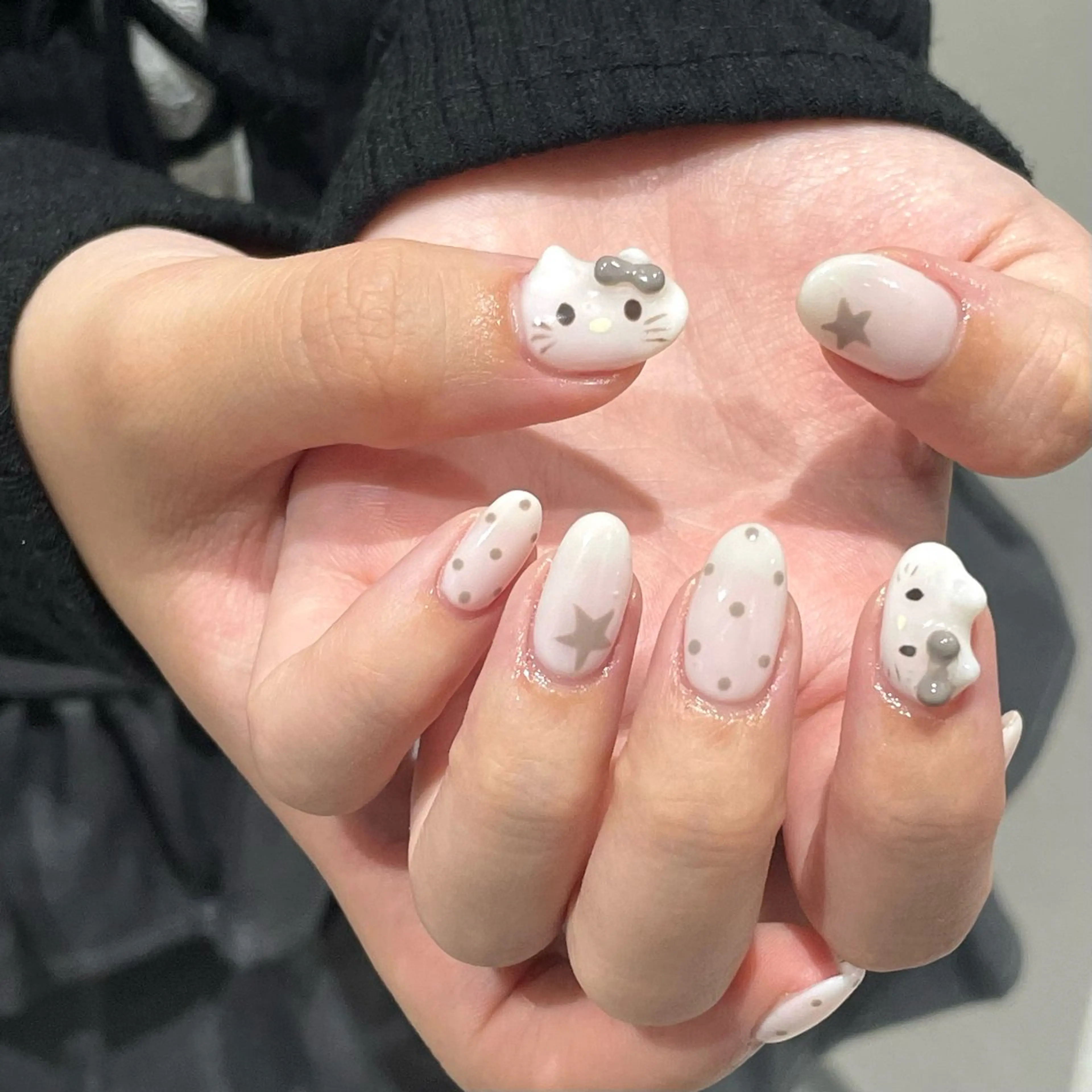 ネイル ぷっくりネイル ハンドネイル IROHA NAIL Kurumi🪽🫧のネイルデザイン