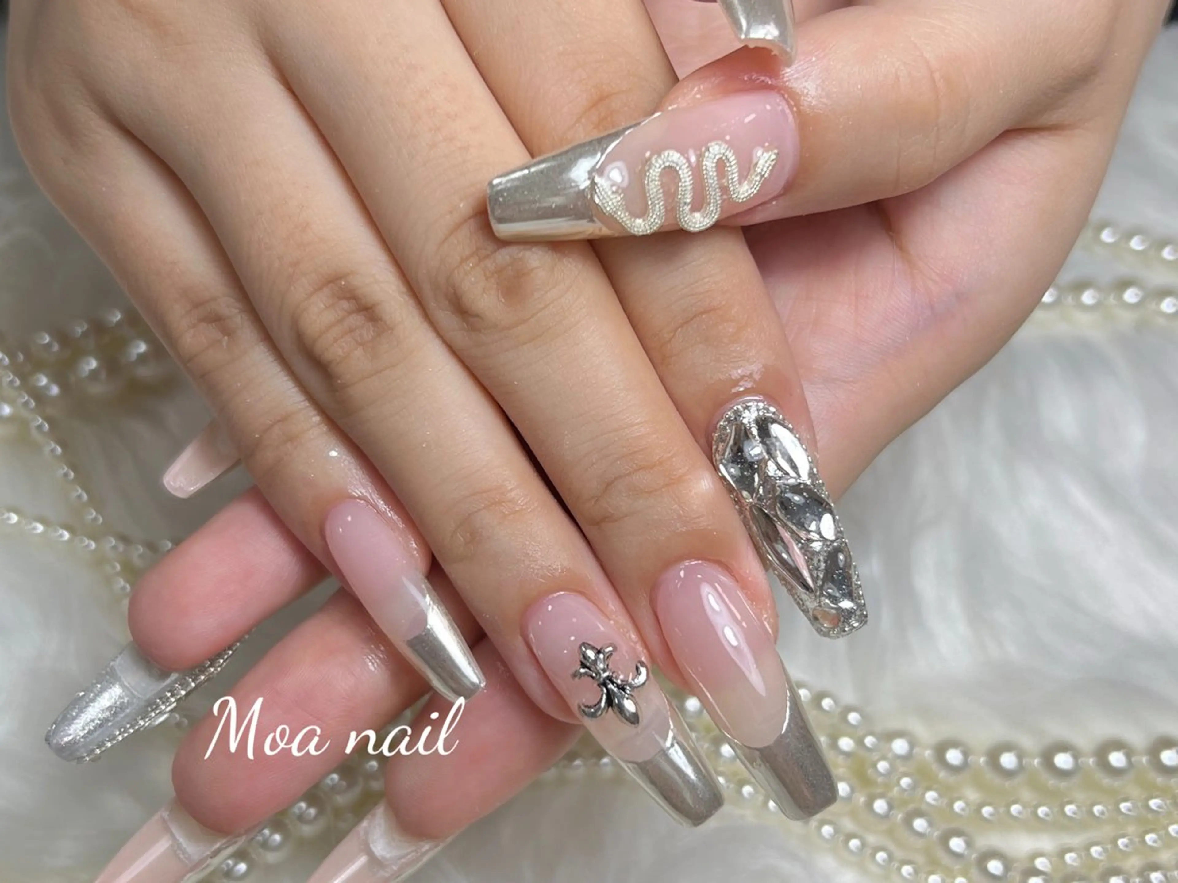 ネイル 長さ出し スカルプネイル ワンホンネイル ハンドネイル Moa nailのネイルデザイン