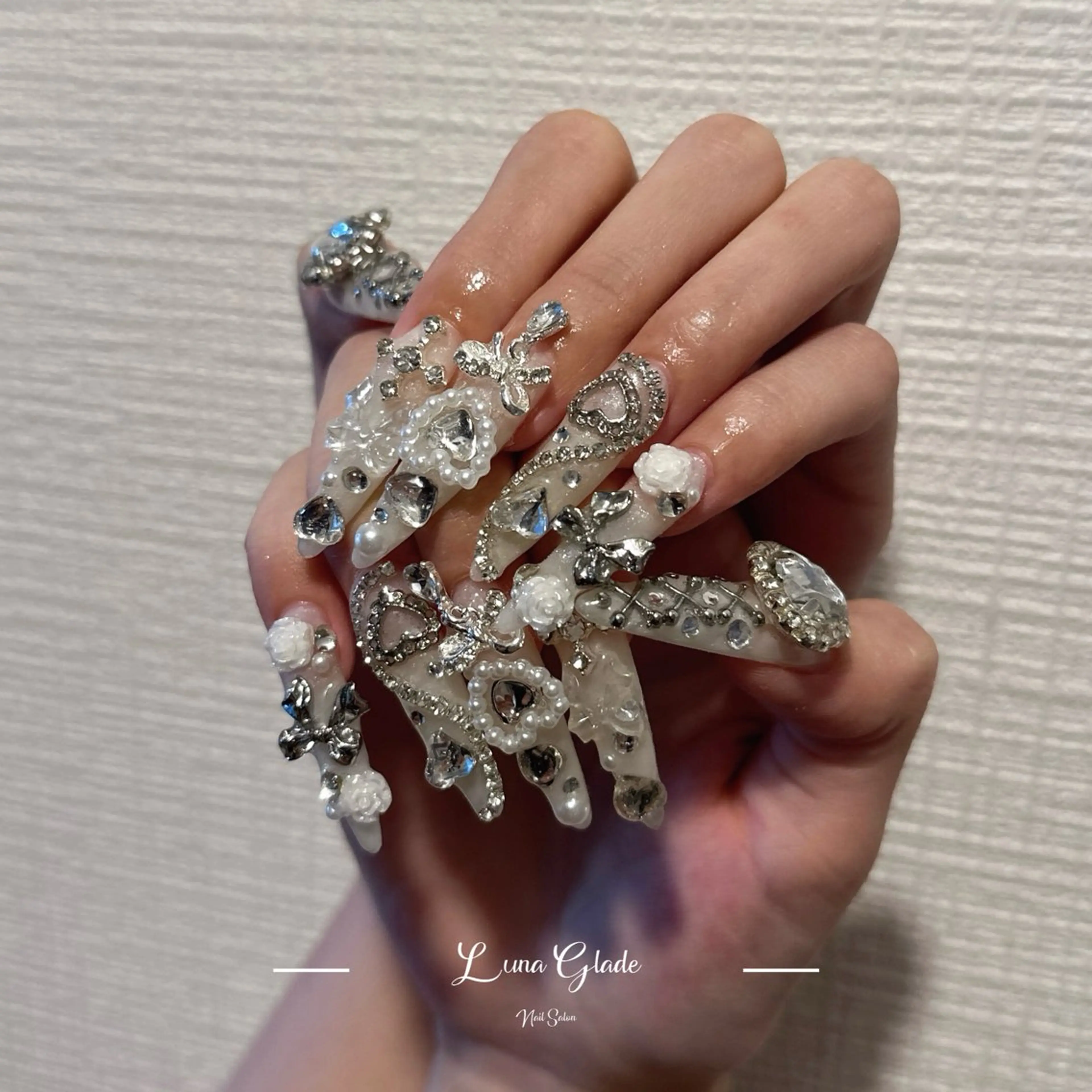 ネイル ハンドネイル Luna Gladeのネイルデザイン