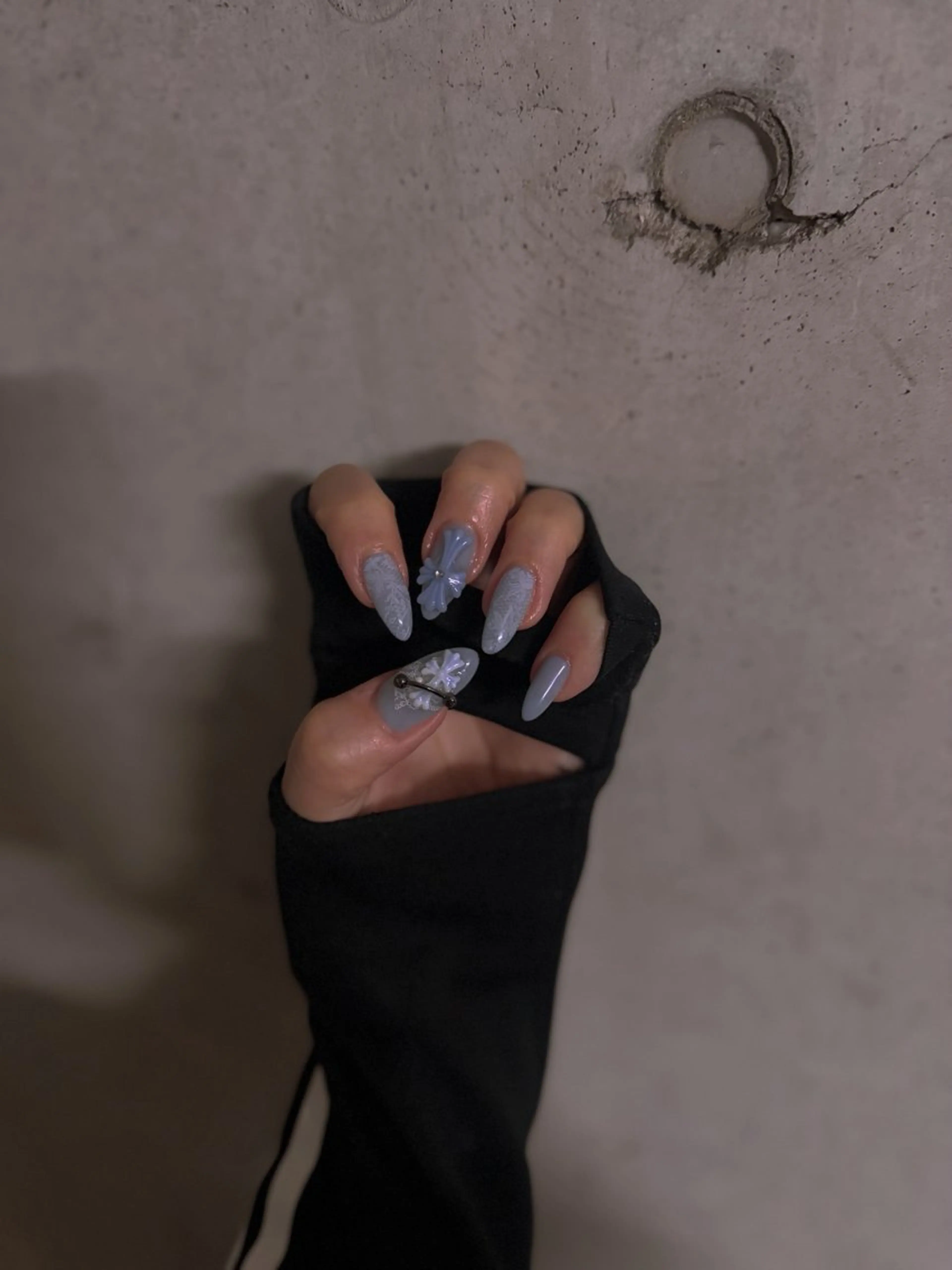 ネイル 🫧Lua.nail 🍒emuのネイルデザイン