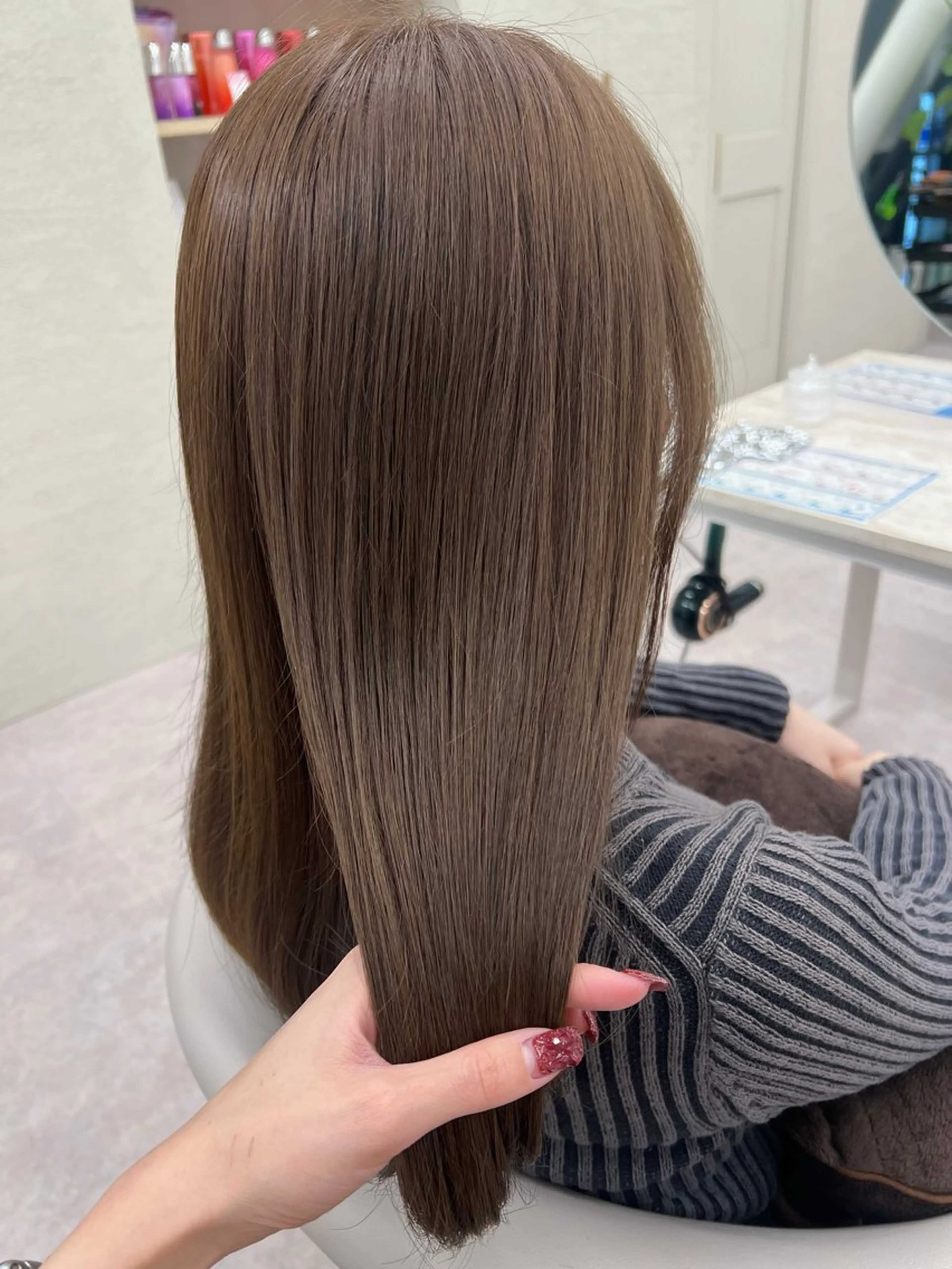 ミディアム カラー カット ヘアカラー トリートメント 美髪矯正/髪質改善/ 艶髪🤍伊藤梨紗のヘアスタイル