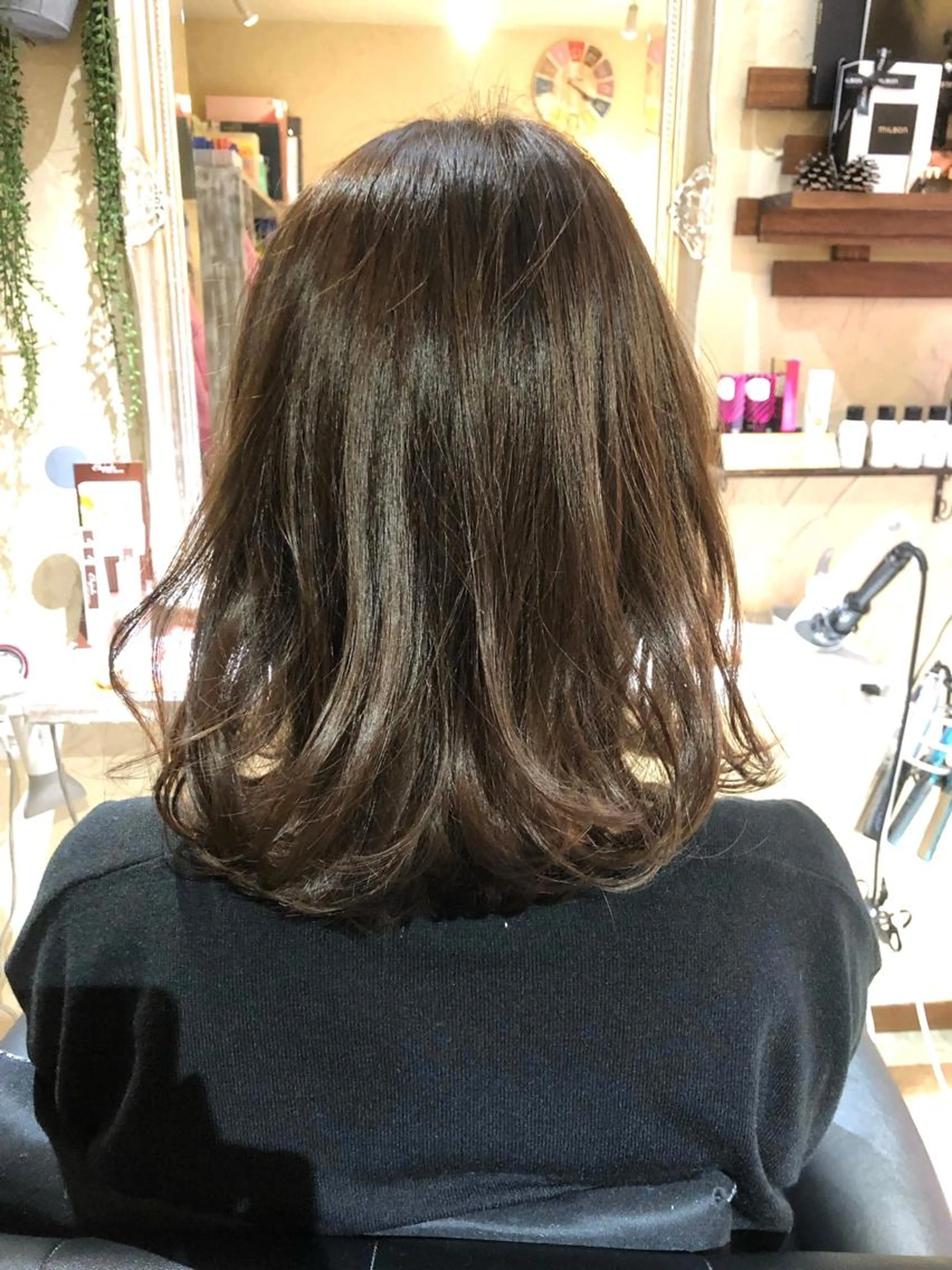 🌈白髪でお悩みの方🌟似合わせカット＆カラー＆グローバルミルボン🌸４Step🌸トリートメントの写真