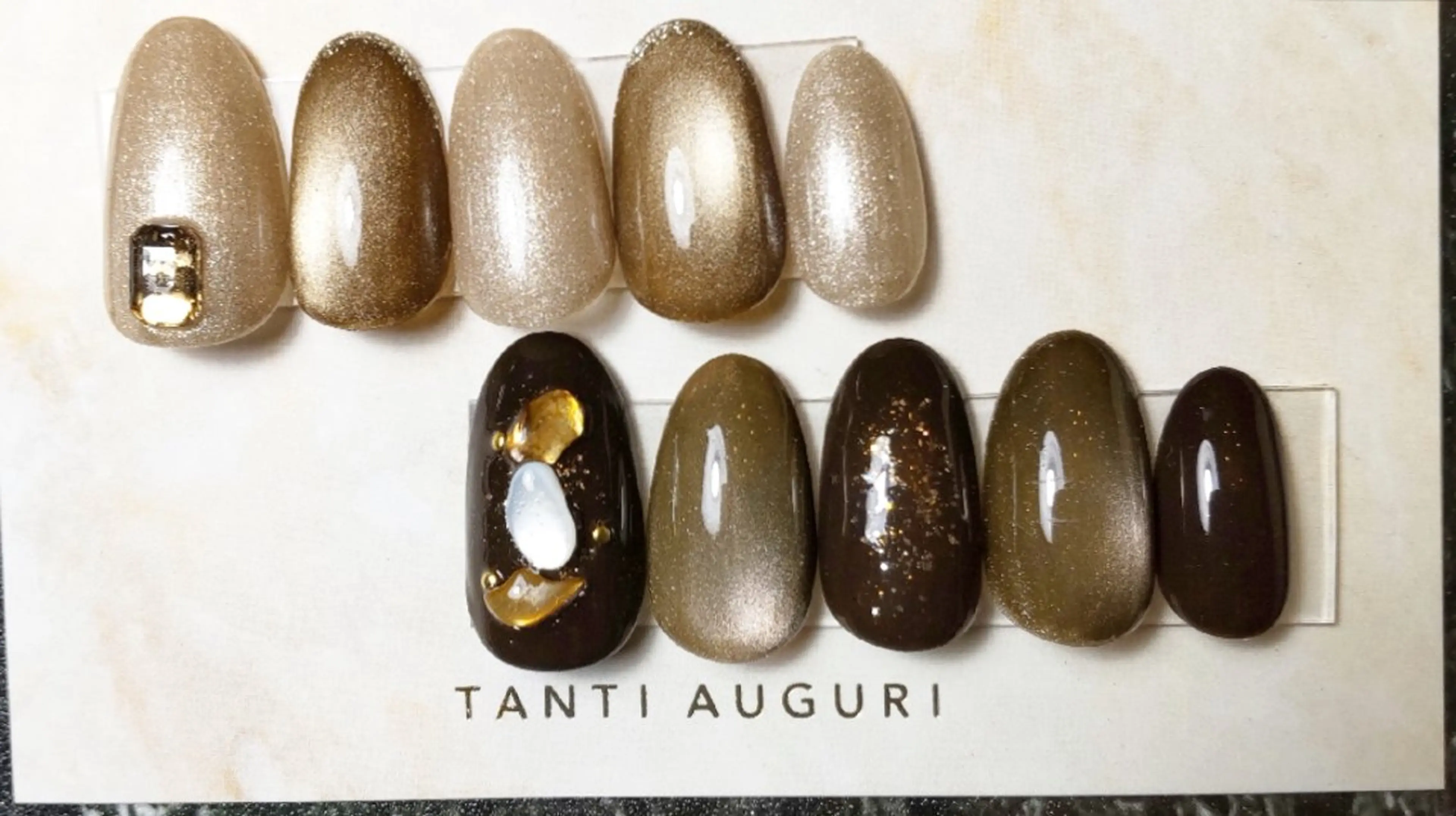 ネイル Éva nail salon所属・Éva nail MARIのネイルデザイン