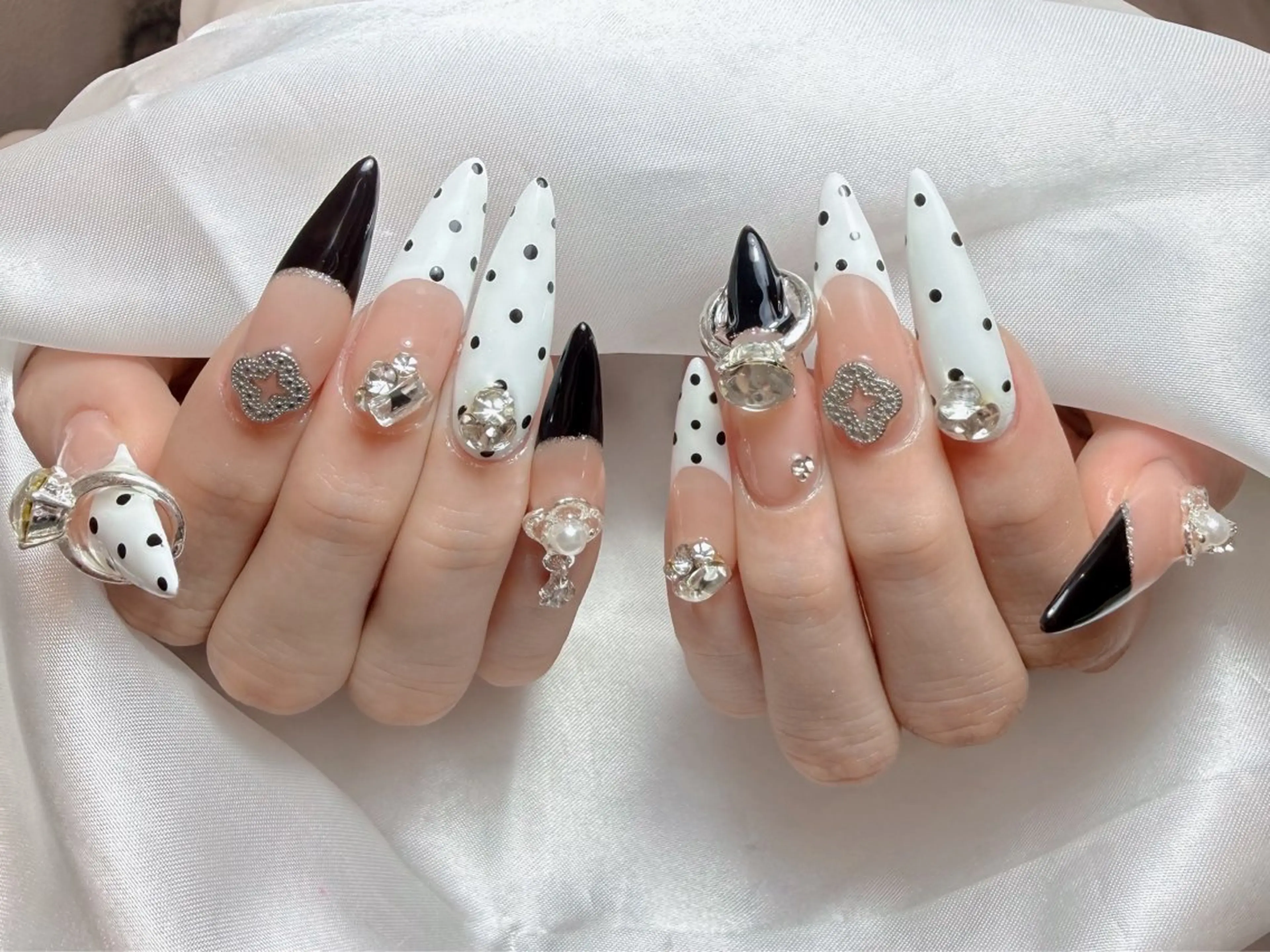 ネイル リンネイルサロン Rinのネイルデザイン