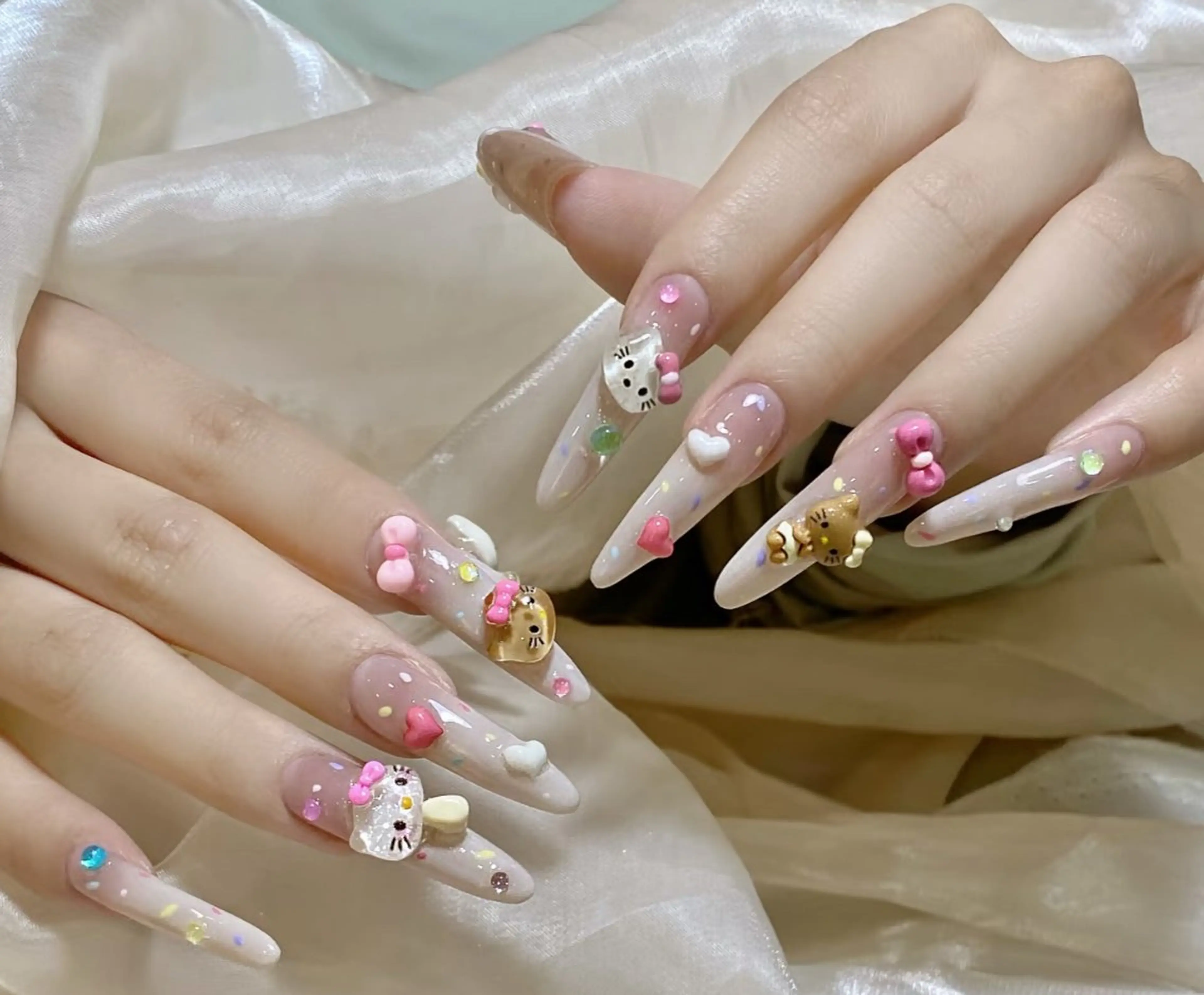 ネイル ハンドネイル Pure&Rich Nailのネイルデザイン